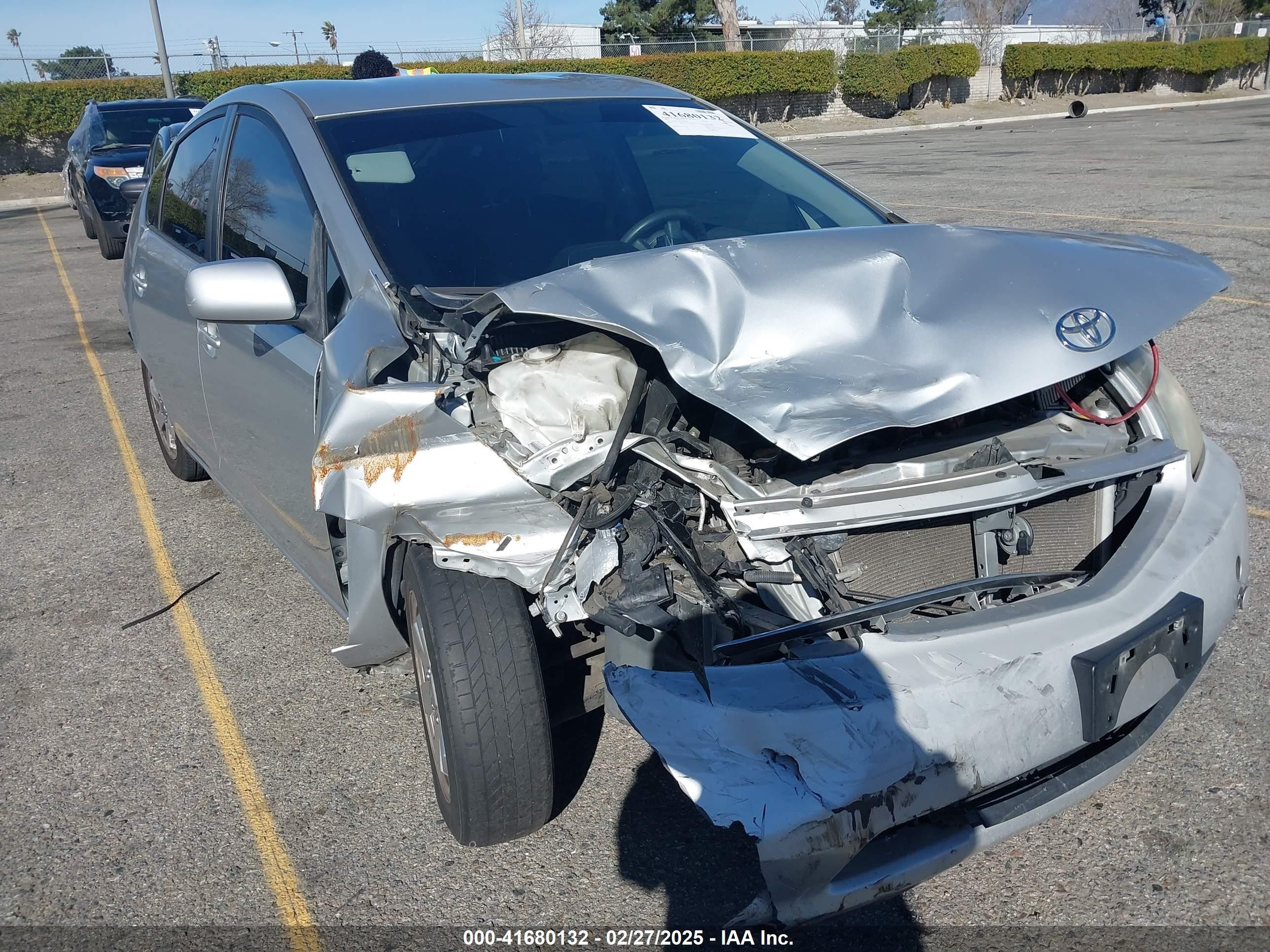 2007 Toyota Prius   Серебряный vin: JTDKB20U477646130