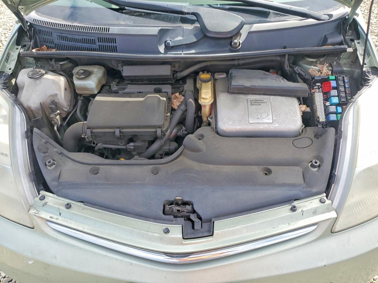 2007 Toyota Prius Base Green vin: JTDKB20U477661467