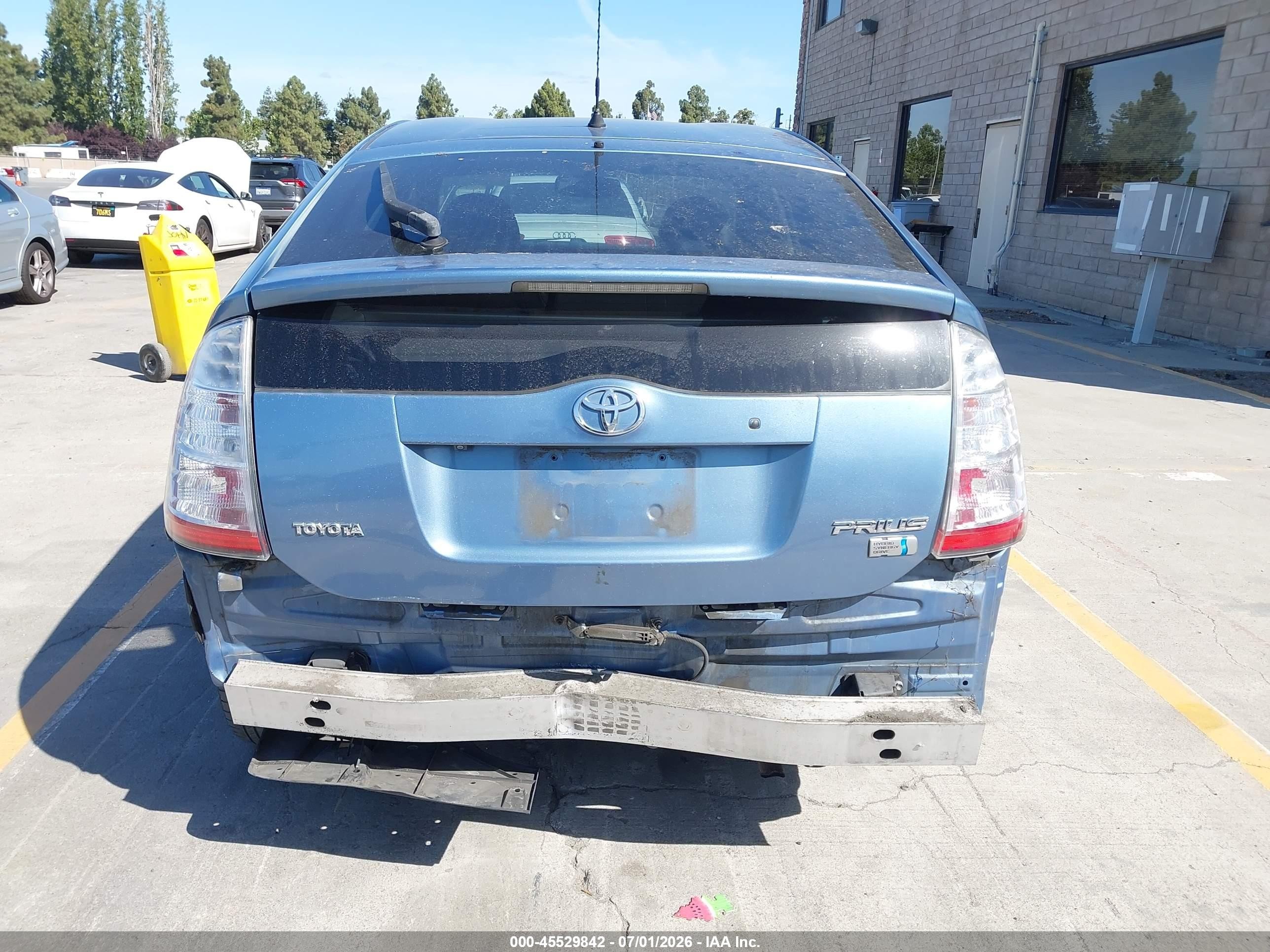 2007 Toyota Prius   Light Blue vin: JTDKB20U477661761