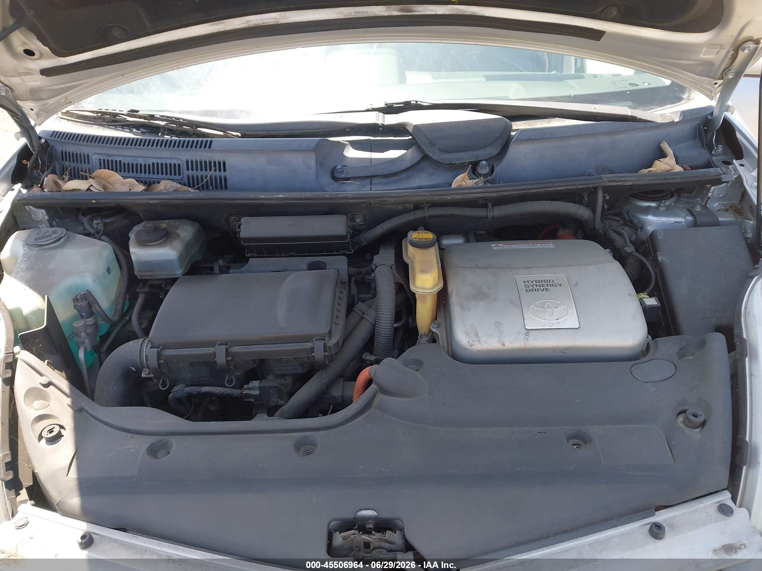 2007 Toyota Prius   Silver vin: JTDKB20U477668631
