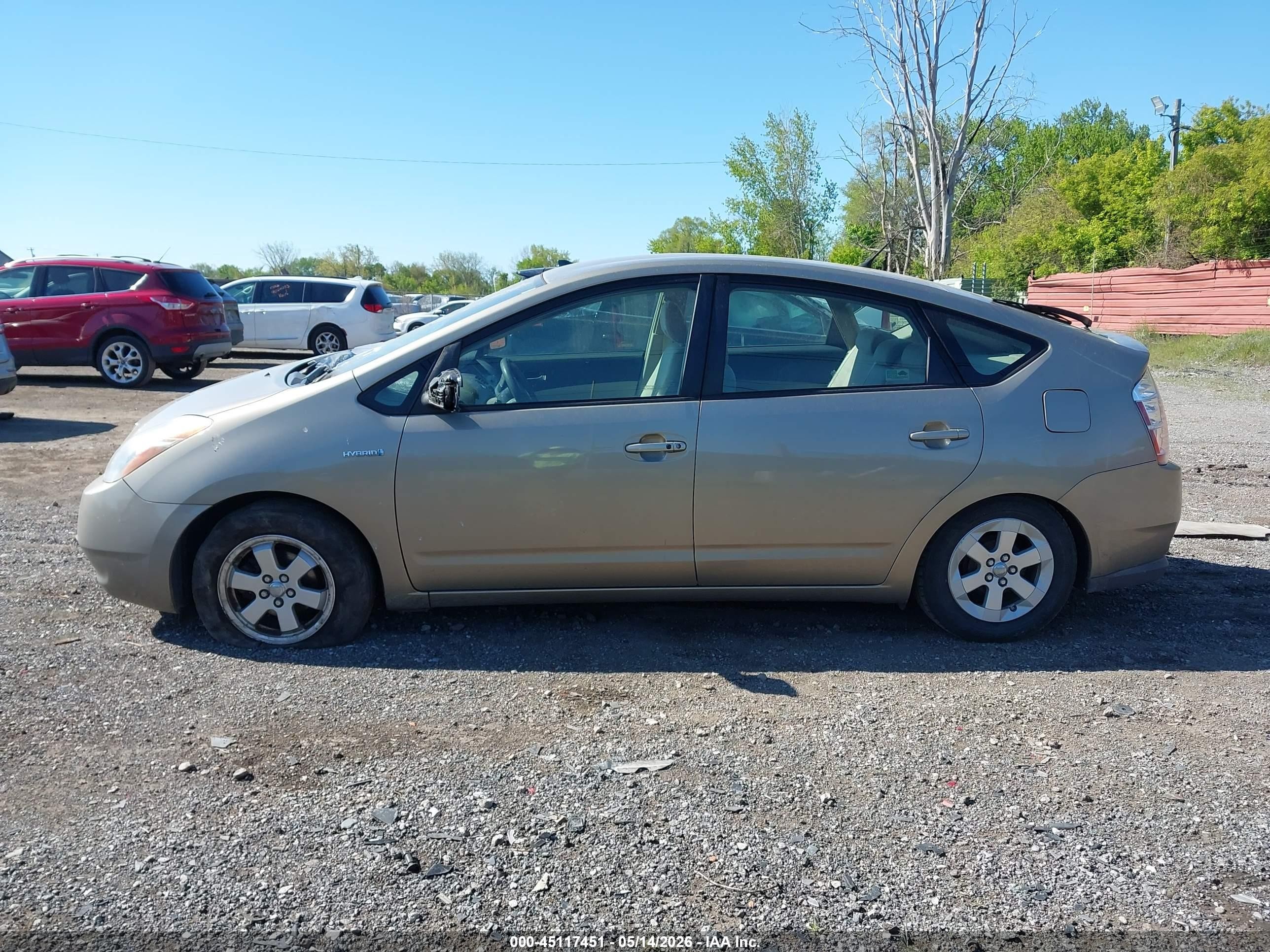 2007 Toyota Prius   Beige vin: JTDKB20U477693271