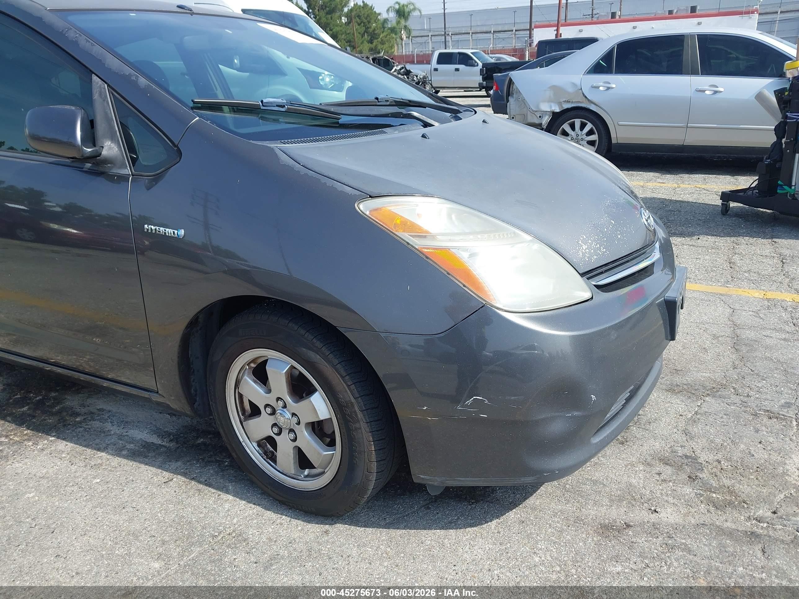 2008 Toyota Prius   Gray vin: JTDKB20U483322071