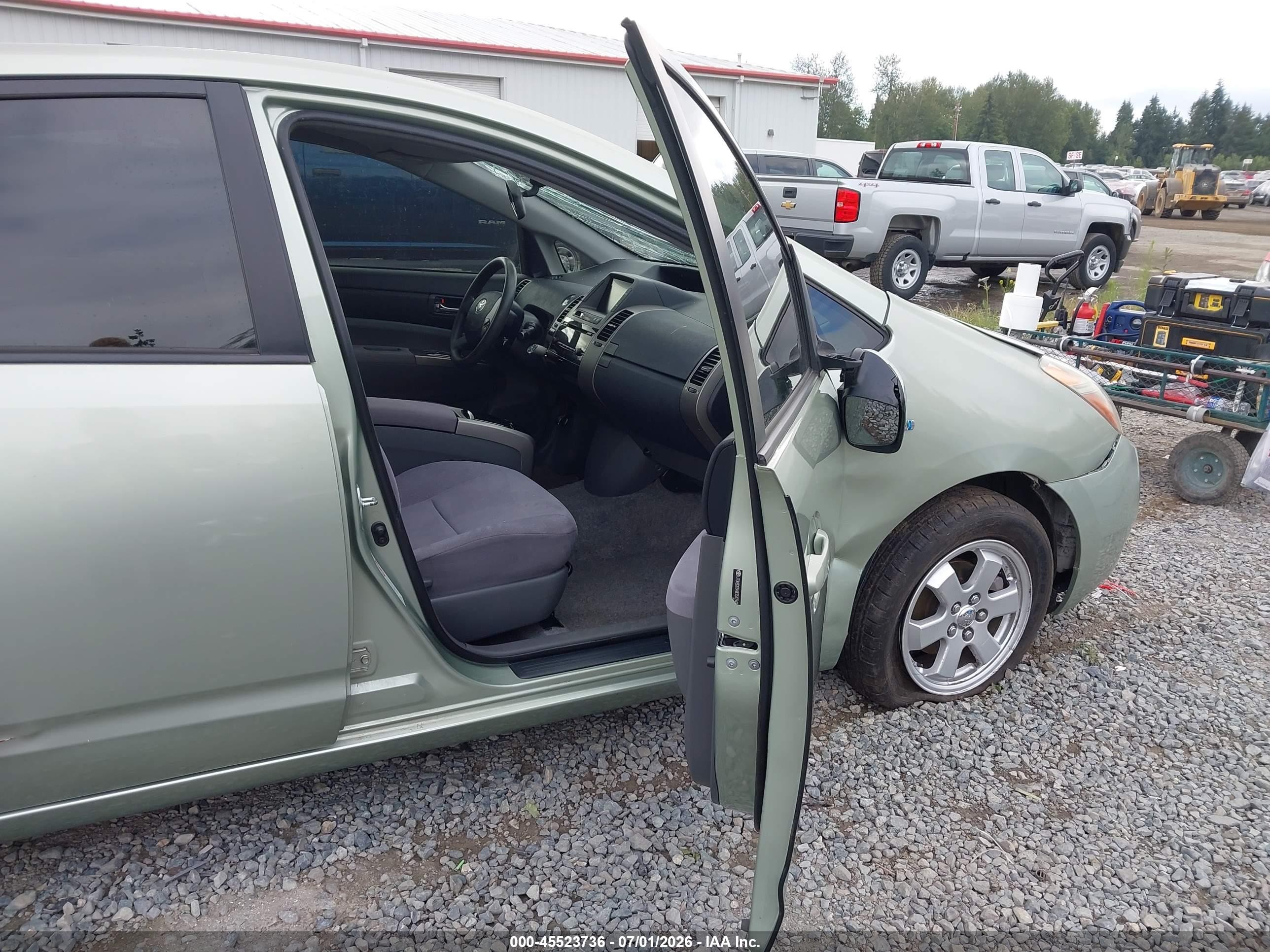 2008 Toyota Prius   Green vin: JTDKB20U483343941
