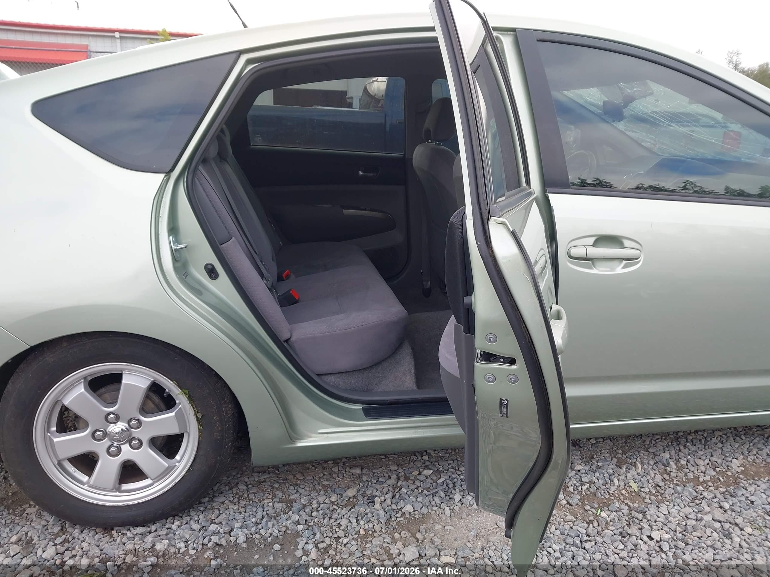 2008 Toyota Prius   Green vin: JTDKB20U483343941