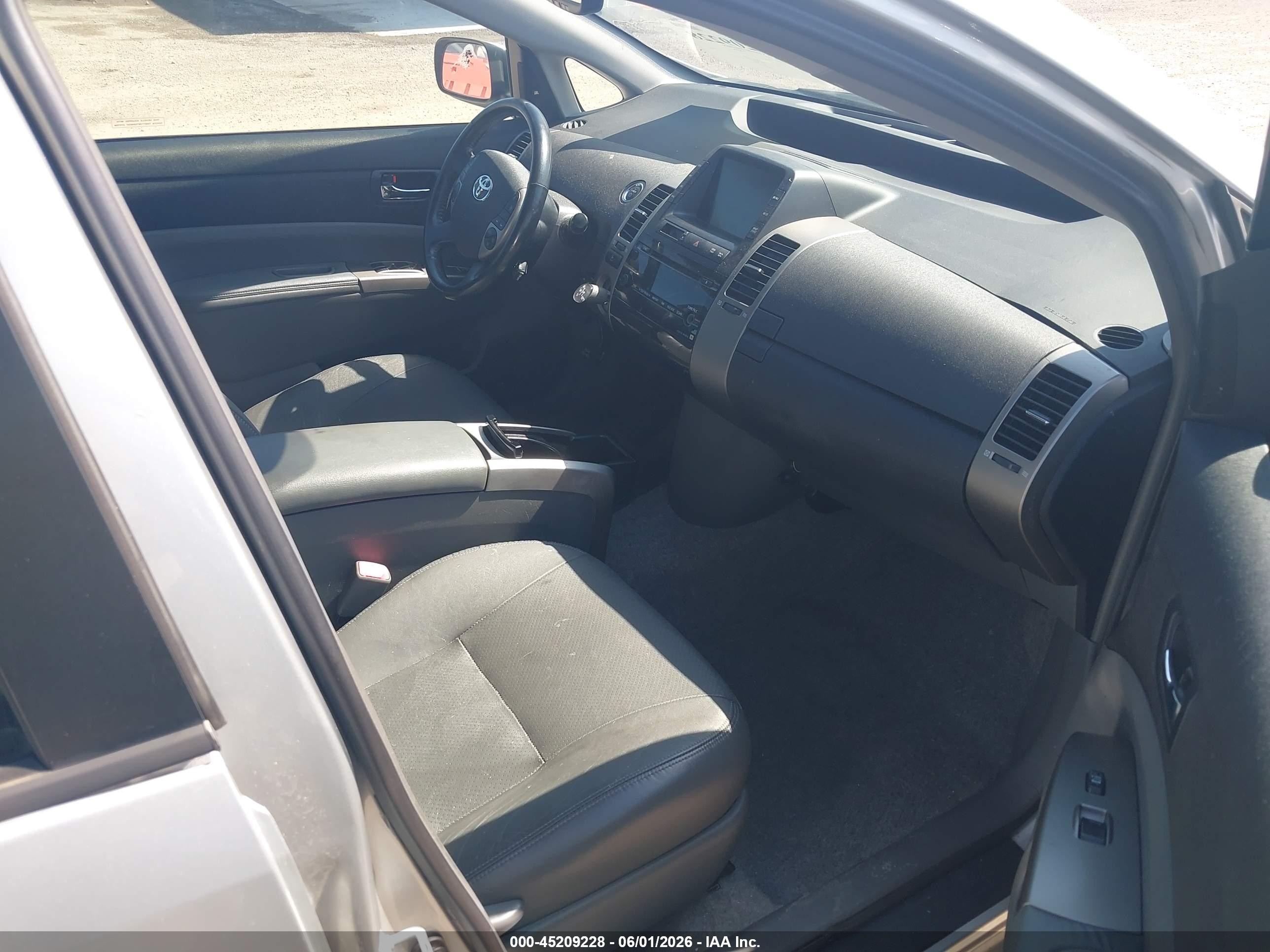 2008 Toyota Prius   Silver vin: JTDKB20U483378429