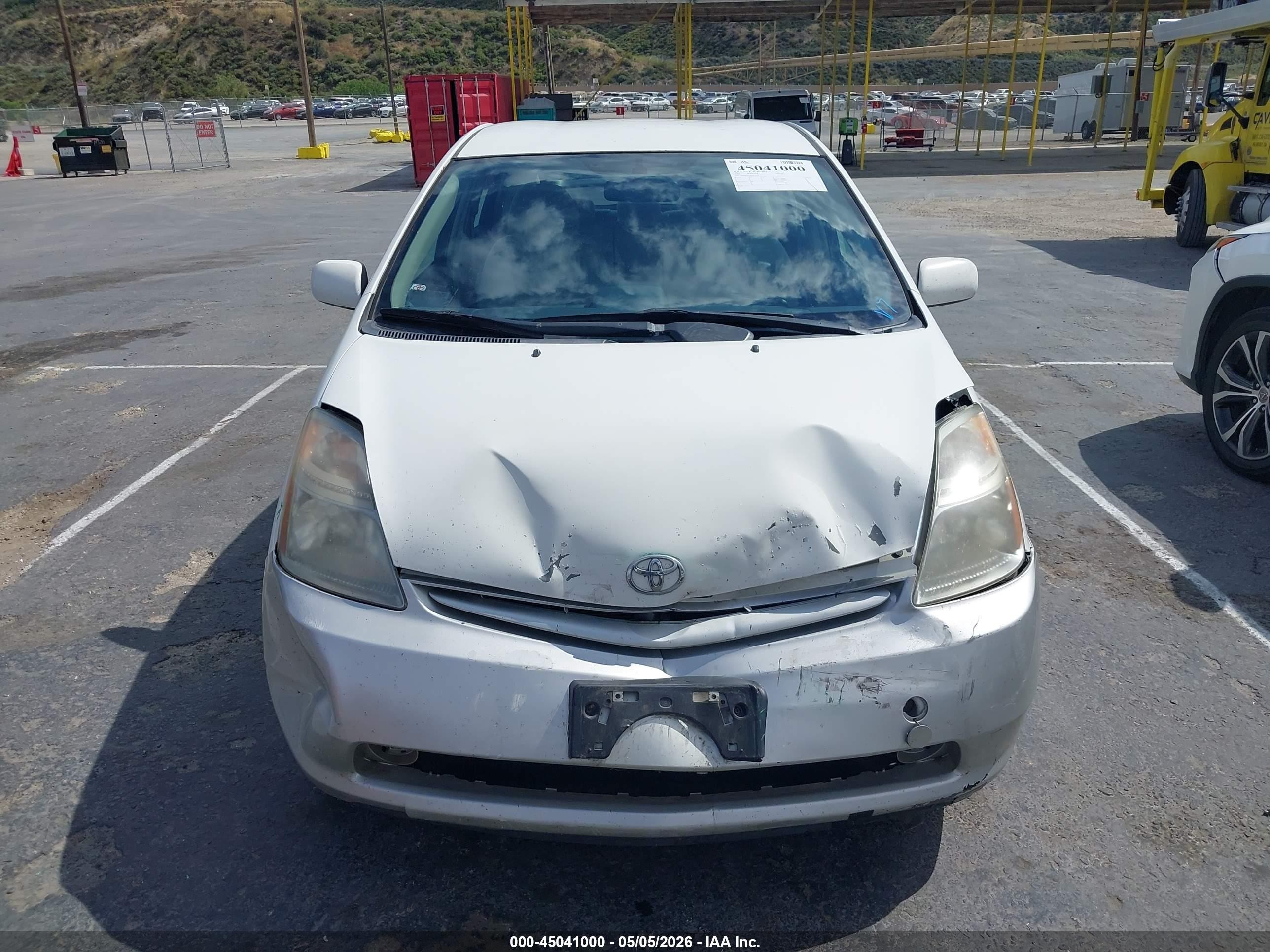 2008 Toyota Prius   White vin: JTDKB20U483413258