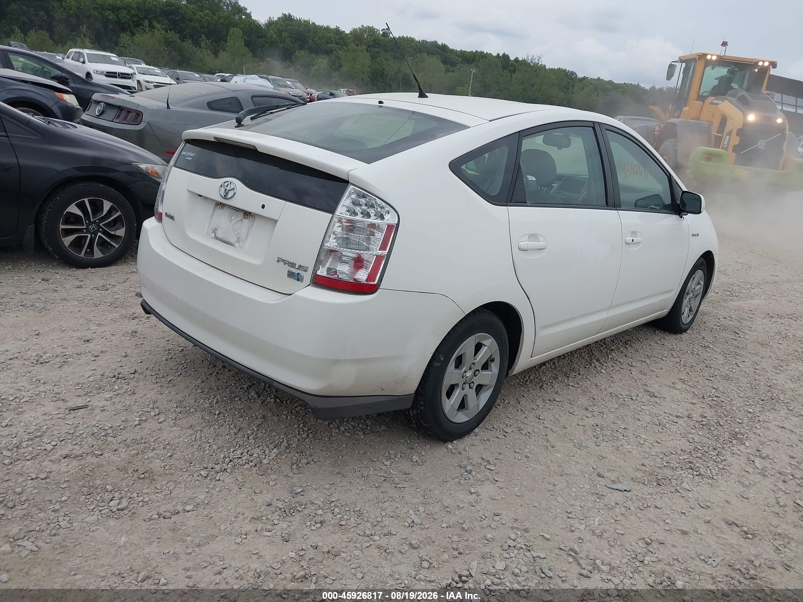 2008 Toyota Prius   White vin: JTDKB20U483437608