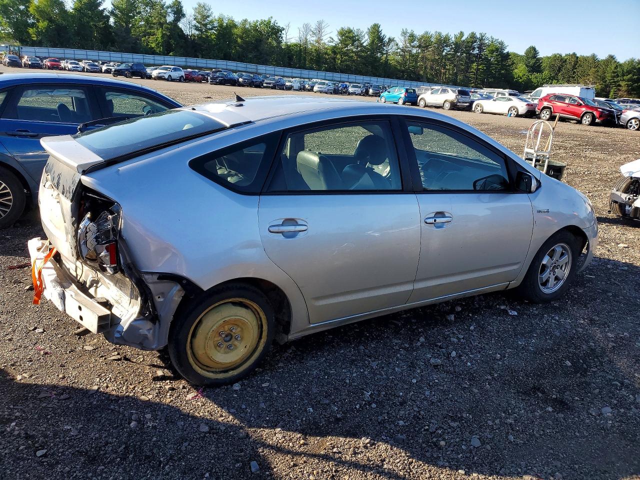 2008 Toyota Prius Base Silver vin: JTDKB20U483457941