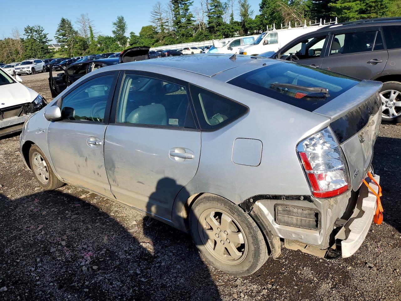 2008 Toyota Prius Base Silver vin: JTDKB20U483457941
