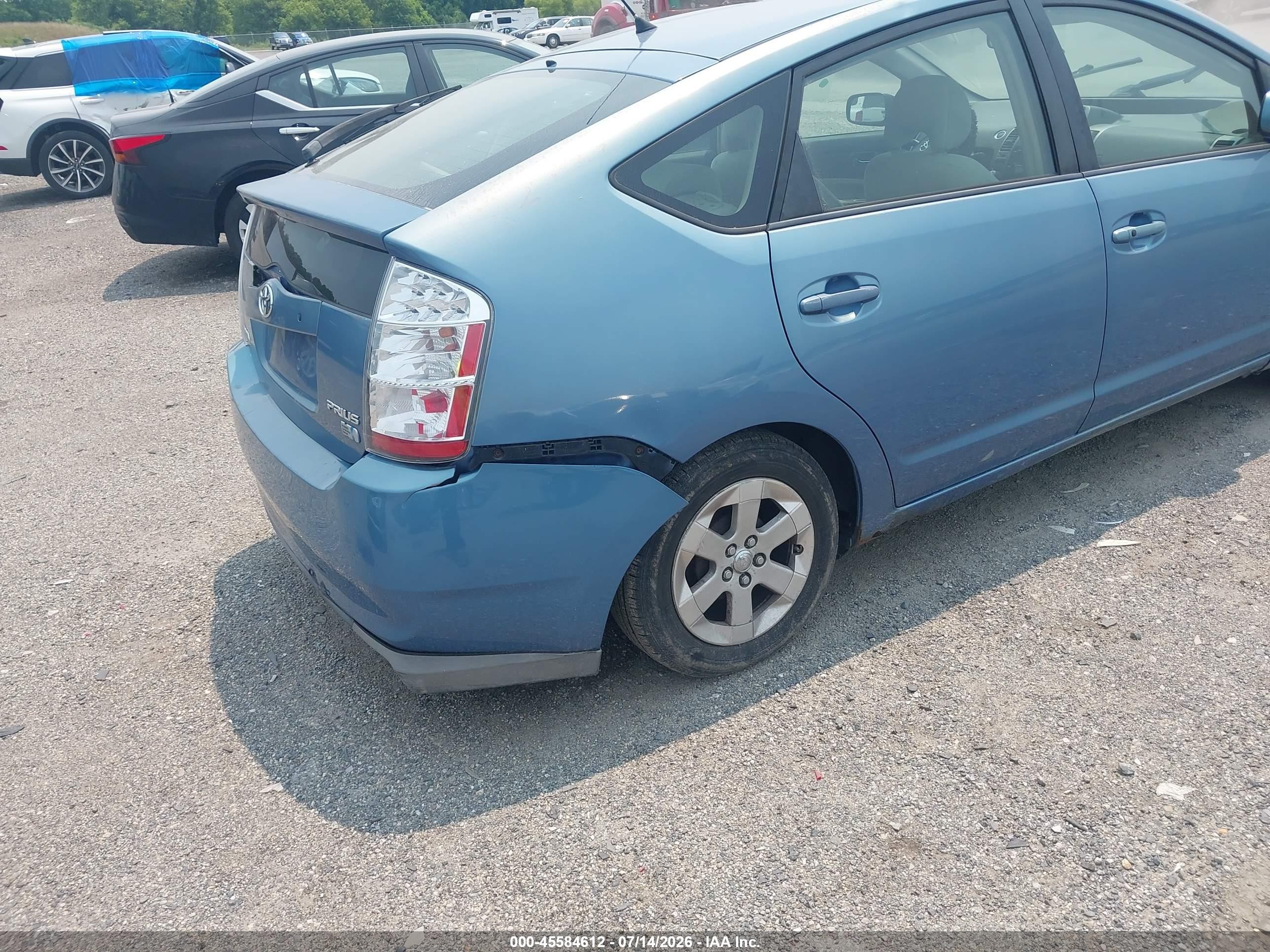 2008 Toyota Prius   Blue vin: JTDKB20U487710975