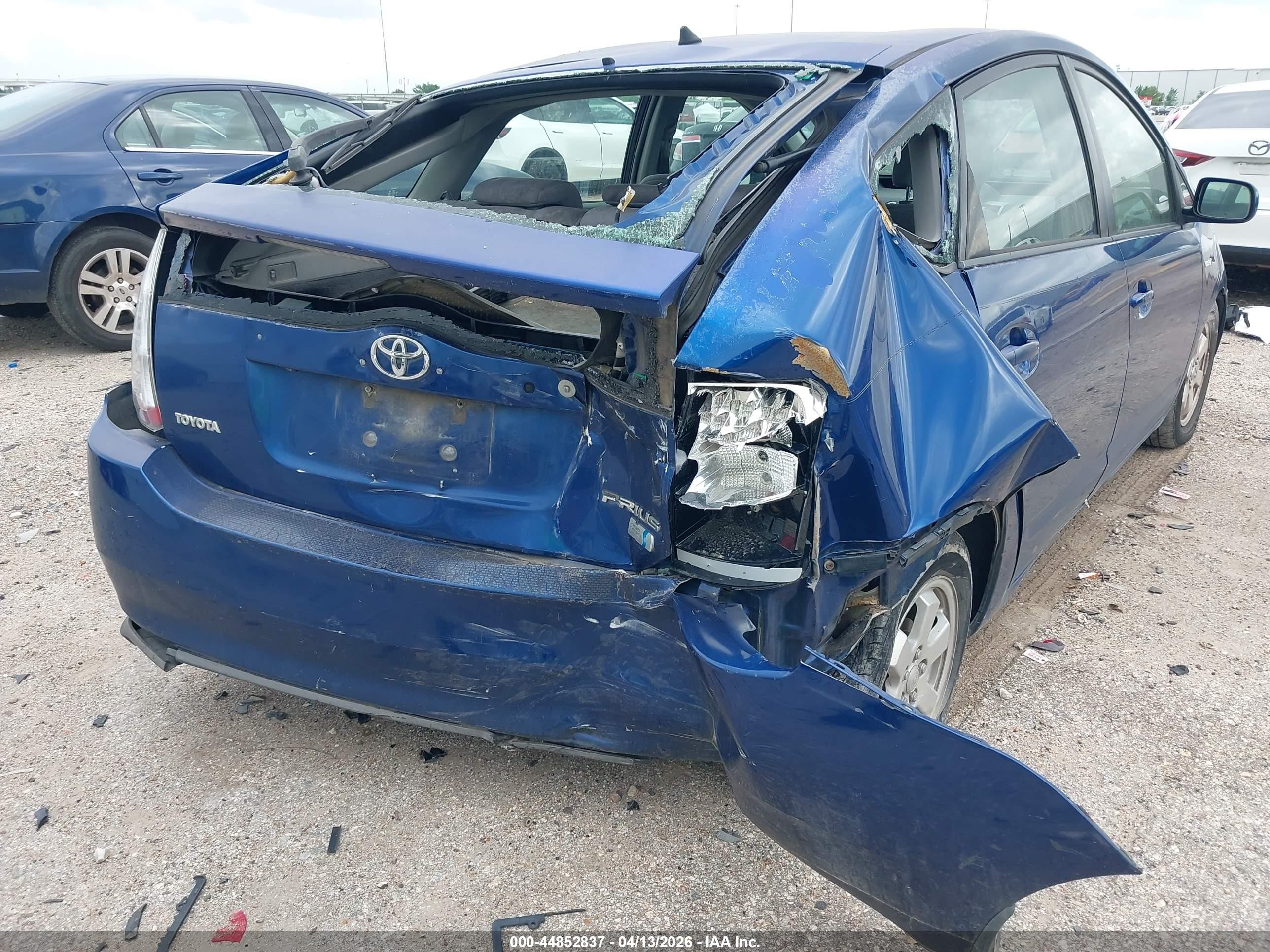 2008 Toyota Prius   Blue vin: JTDKB20U487737237