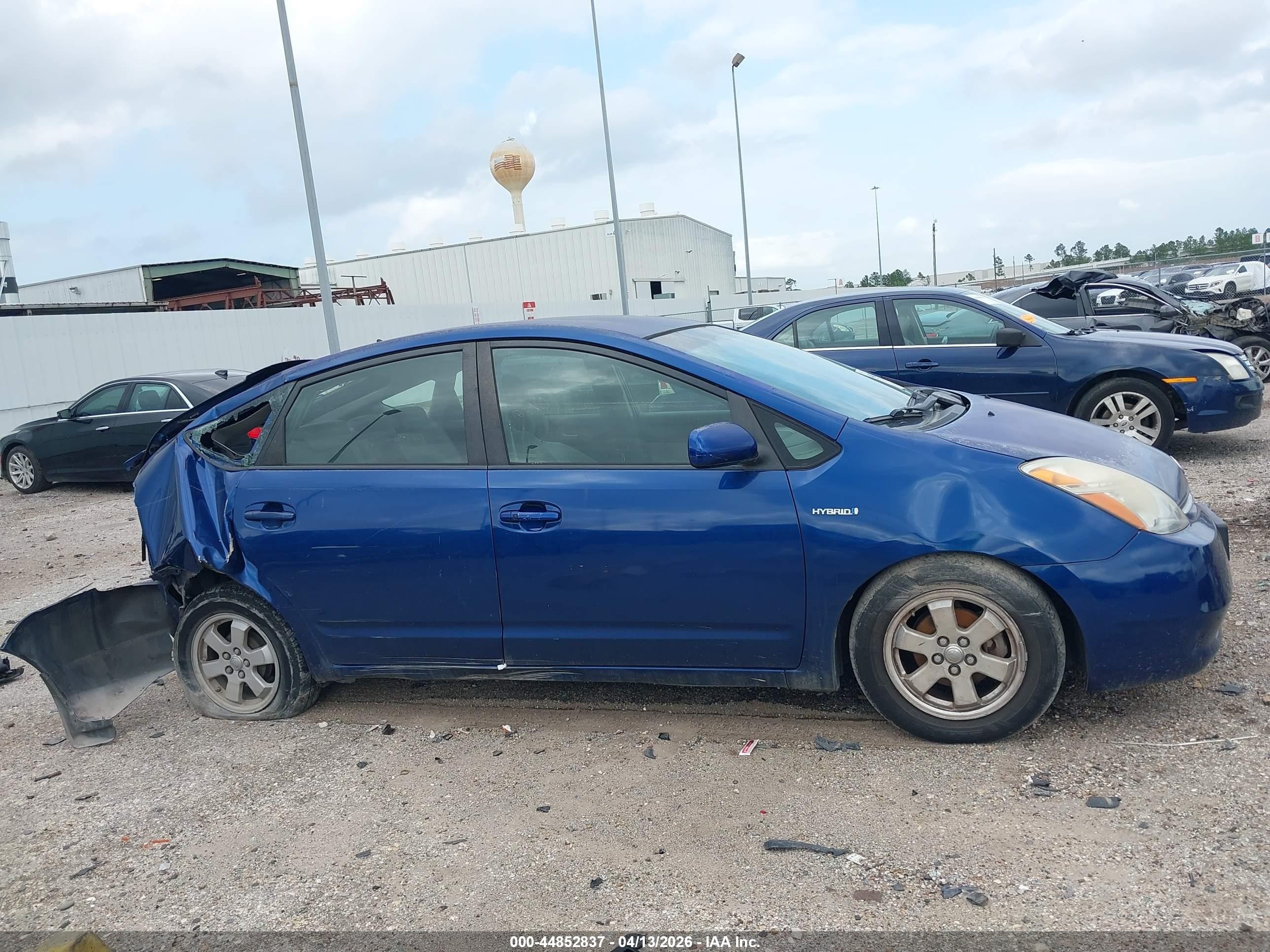 2008 Toyota Prius   Blue vin: JTDKB20U487737237