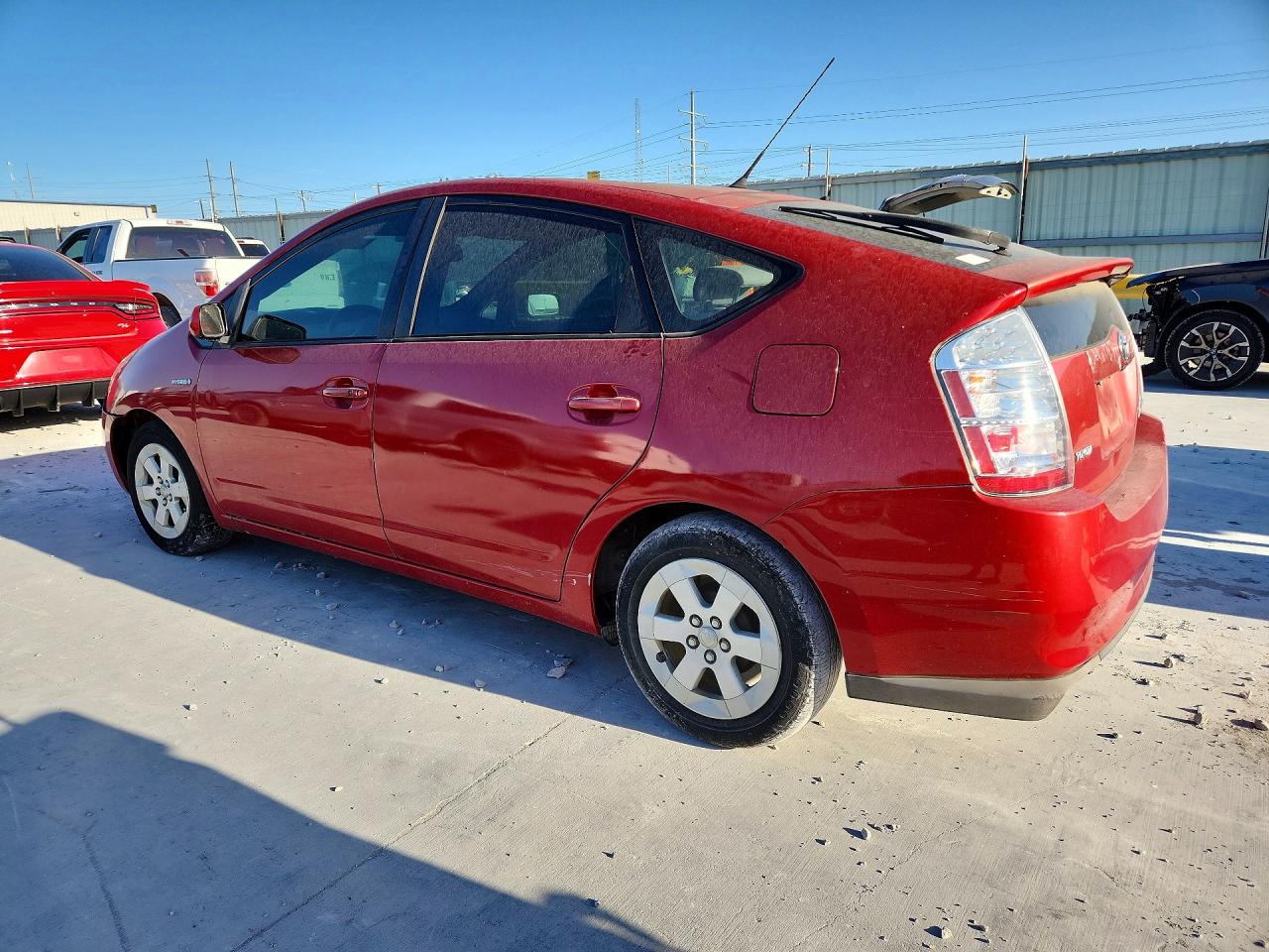 2008 Toyota Prius Base Red vin: JTDKB20U487748688