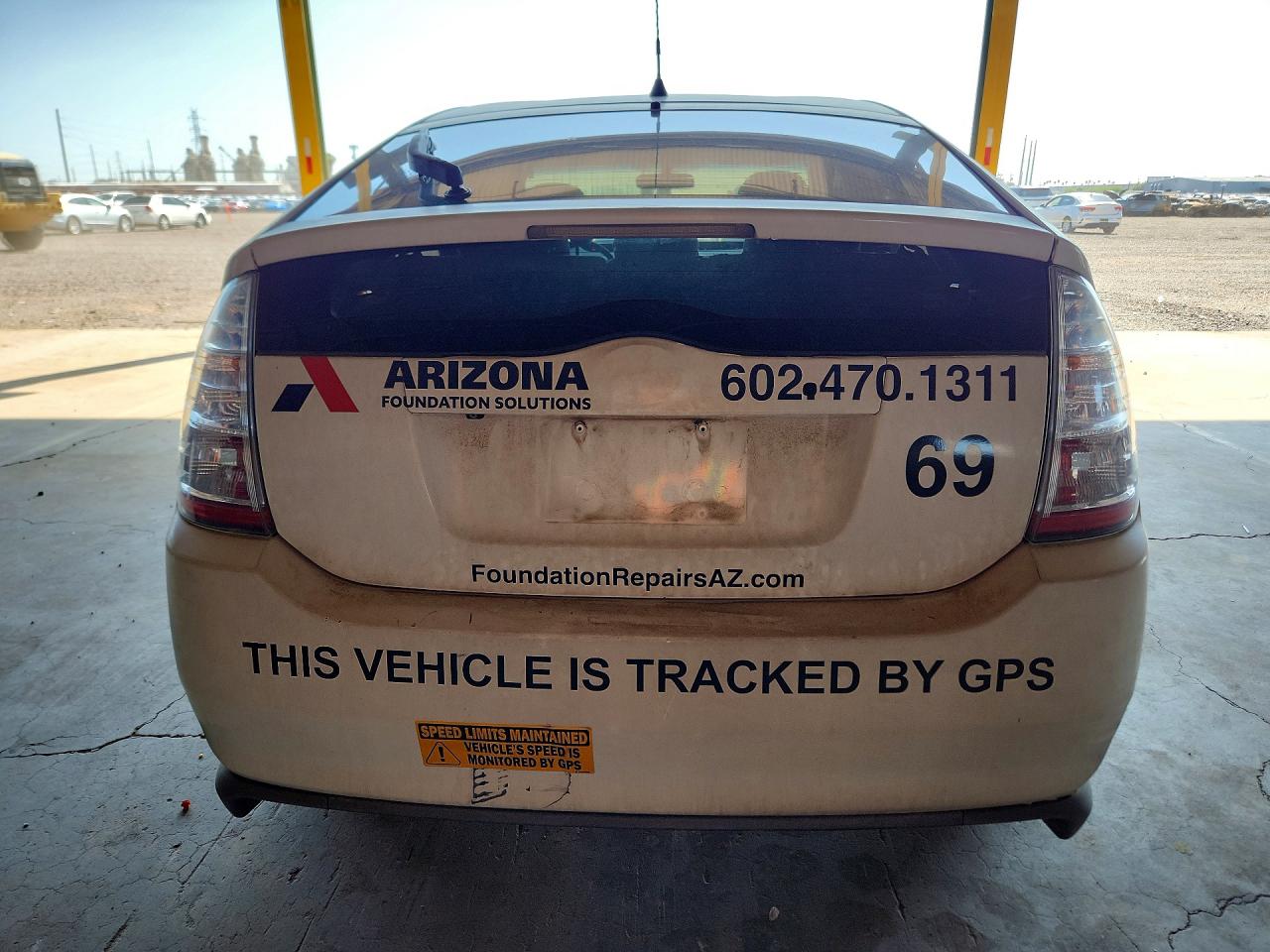 2008 Toyota Prius Base White vin: JTDKB20U487765040