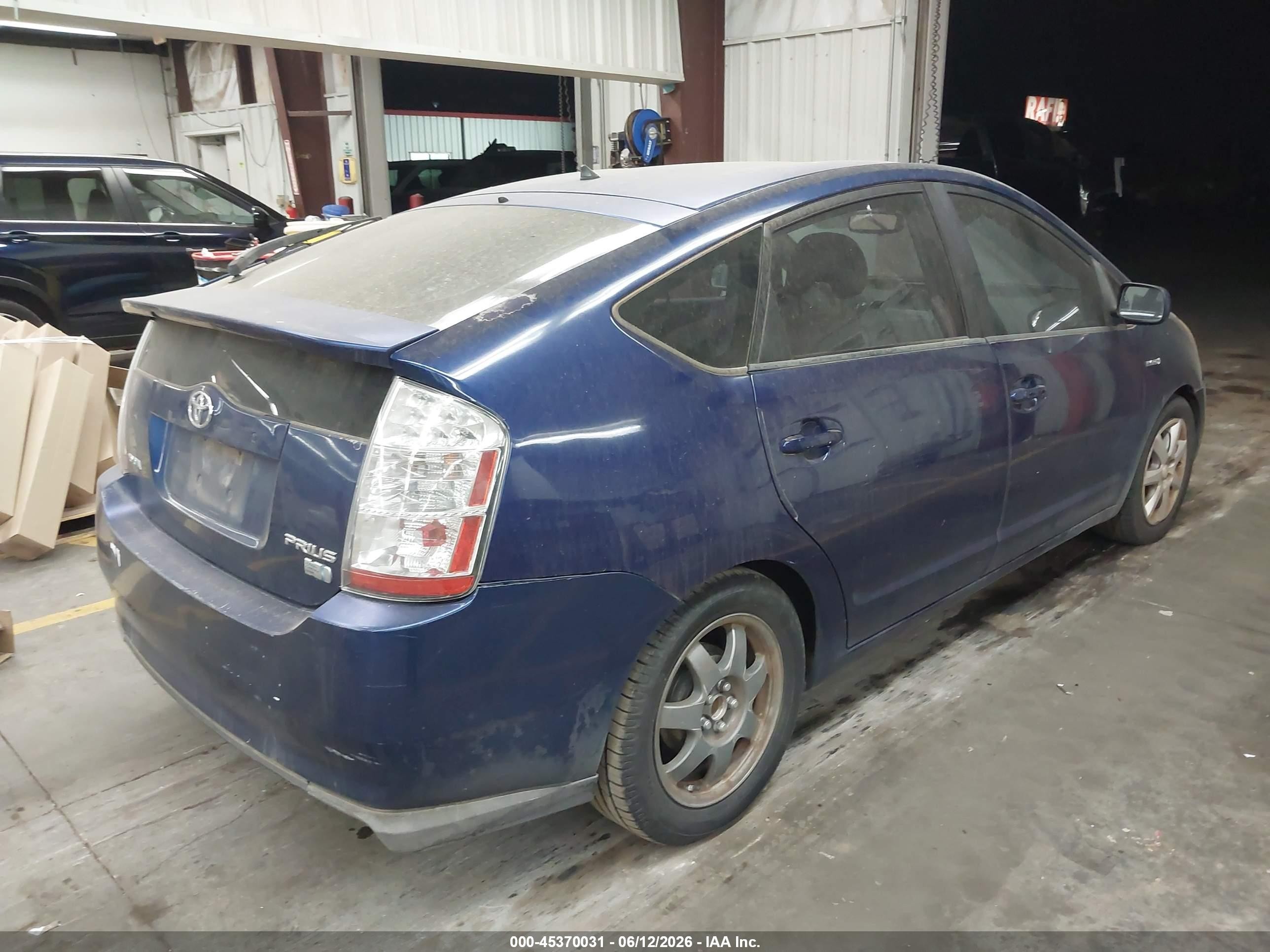 2008 Toyota Prius Touring Blue vin: JTDKB20U487809909