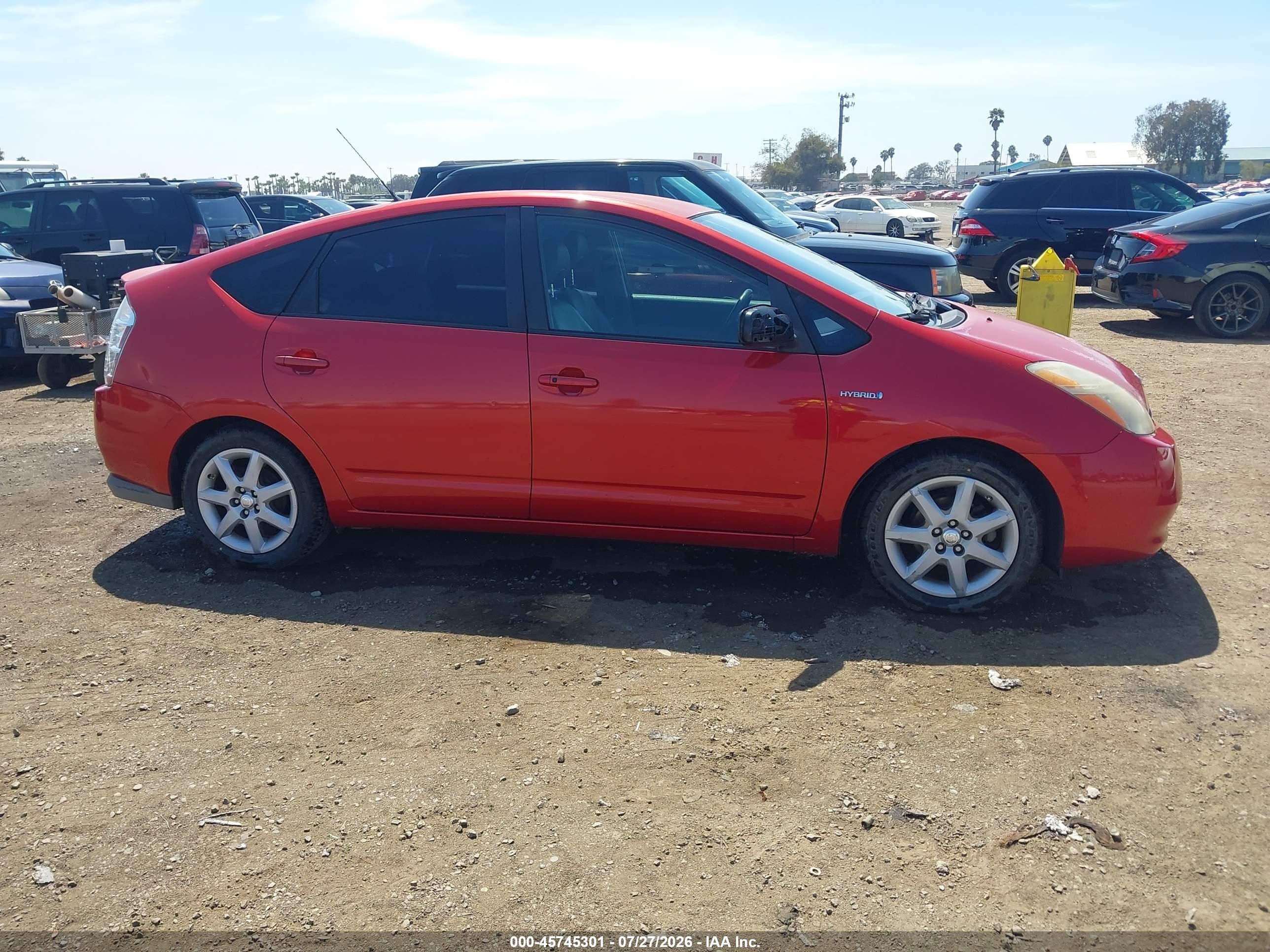 2009 Toyota Prius Touring Red vin: JTDKB20U493465278