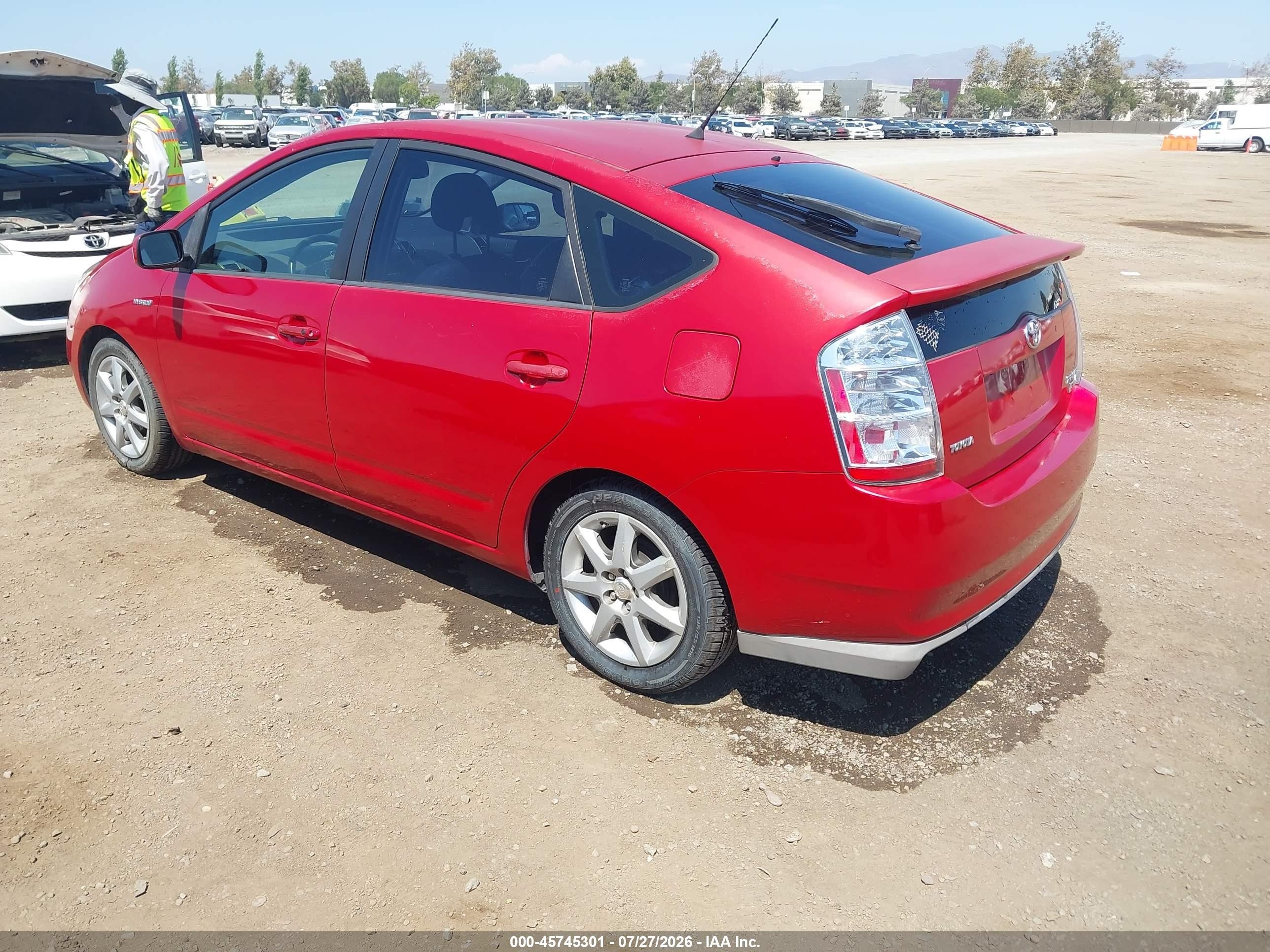 2009 Toyota Prius Touring Red vin: JTDKB20U493465278