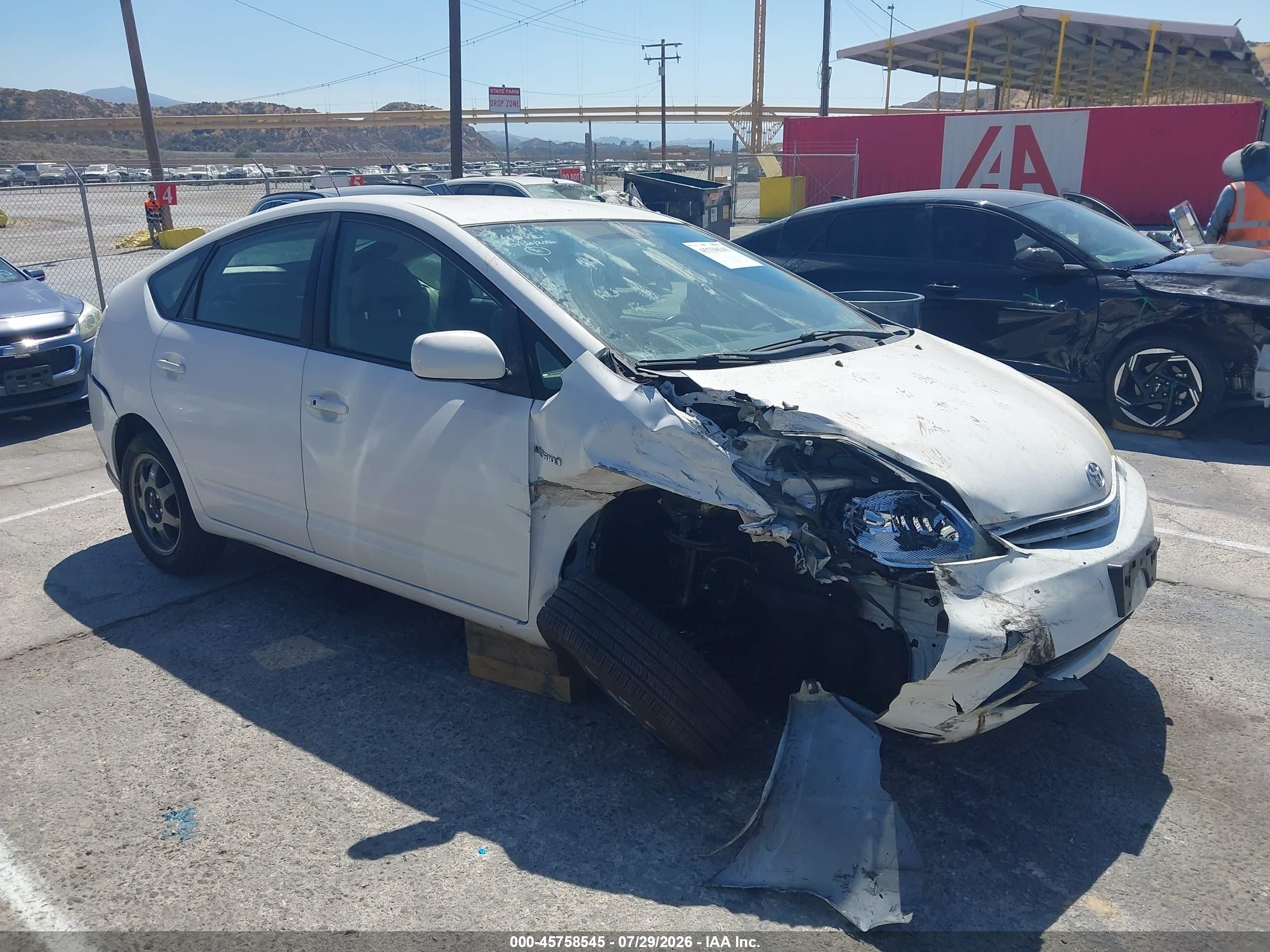 2009 Toyota Prius Touring White vin: JTDKB20U493481335