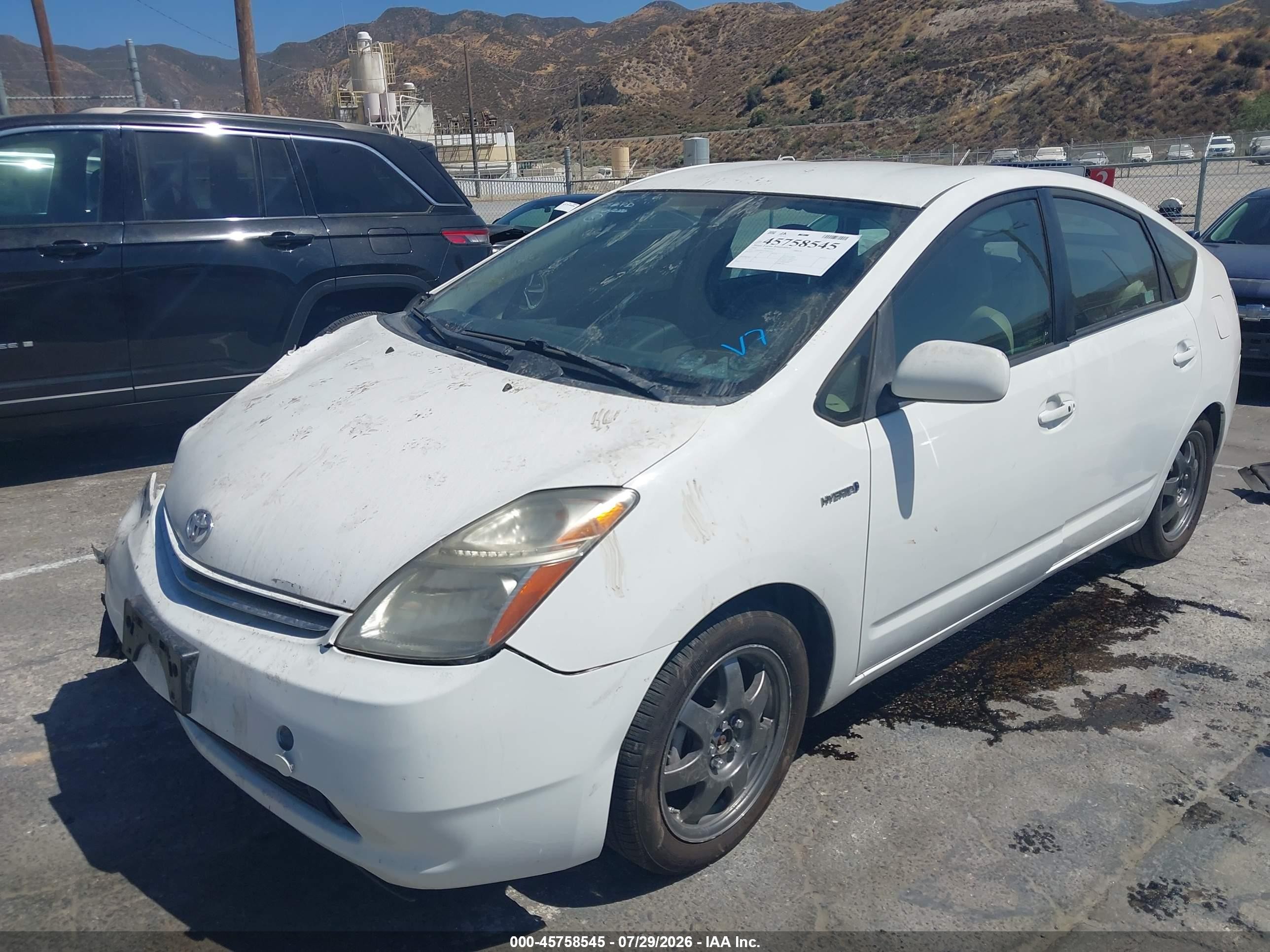 2009 Toyota Prius Touring White vin: JTDKB20U493481335
