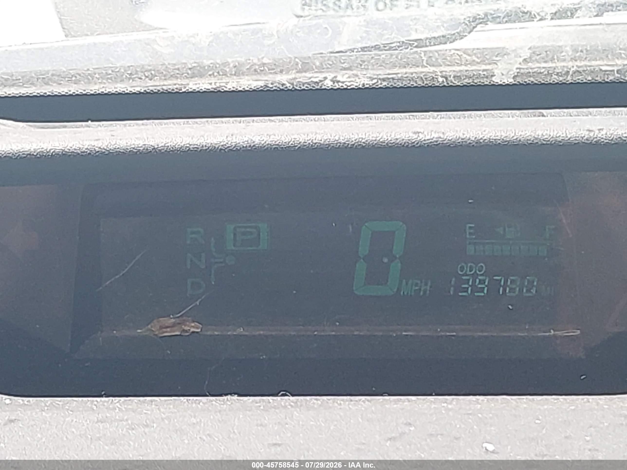 2009 Toyota Prius Touring White vin: JTDKB20U493481335