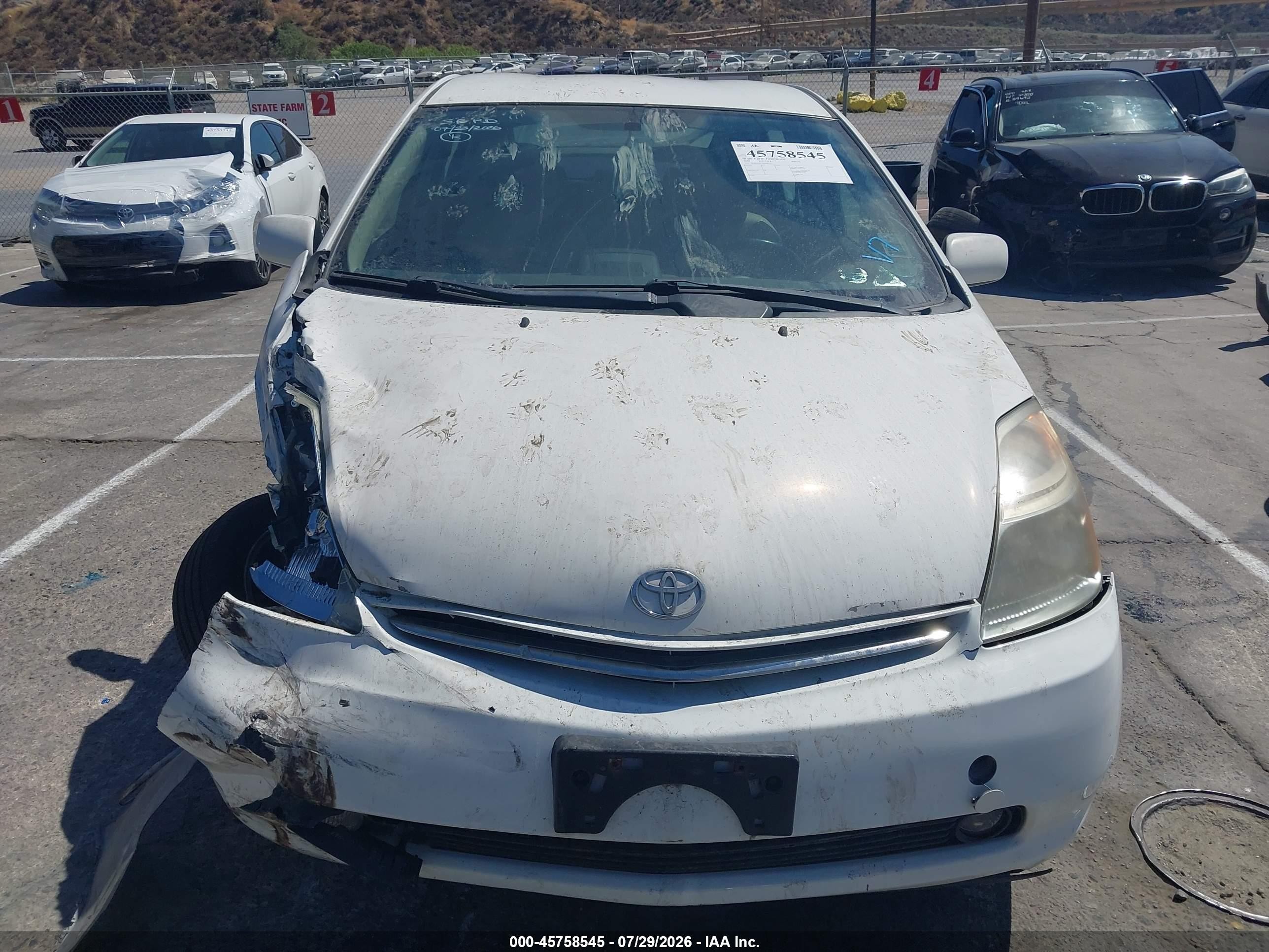 2009 Toyota Prius Touring White vin: JTDKB20U493481335