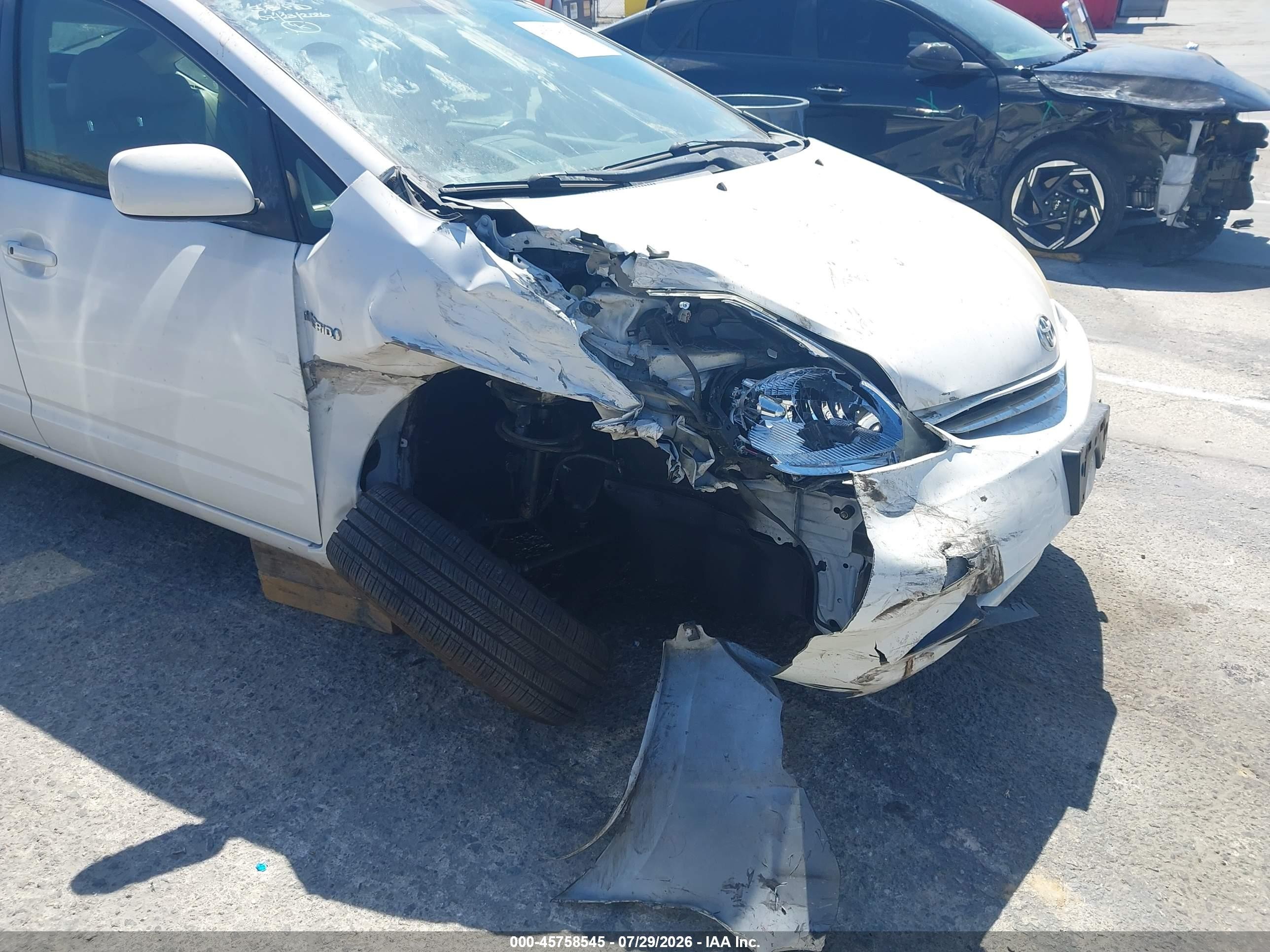 2009 Toyota Prius Touring White vin: JTDKB20U493481335