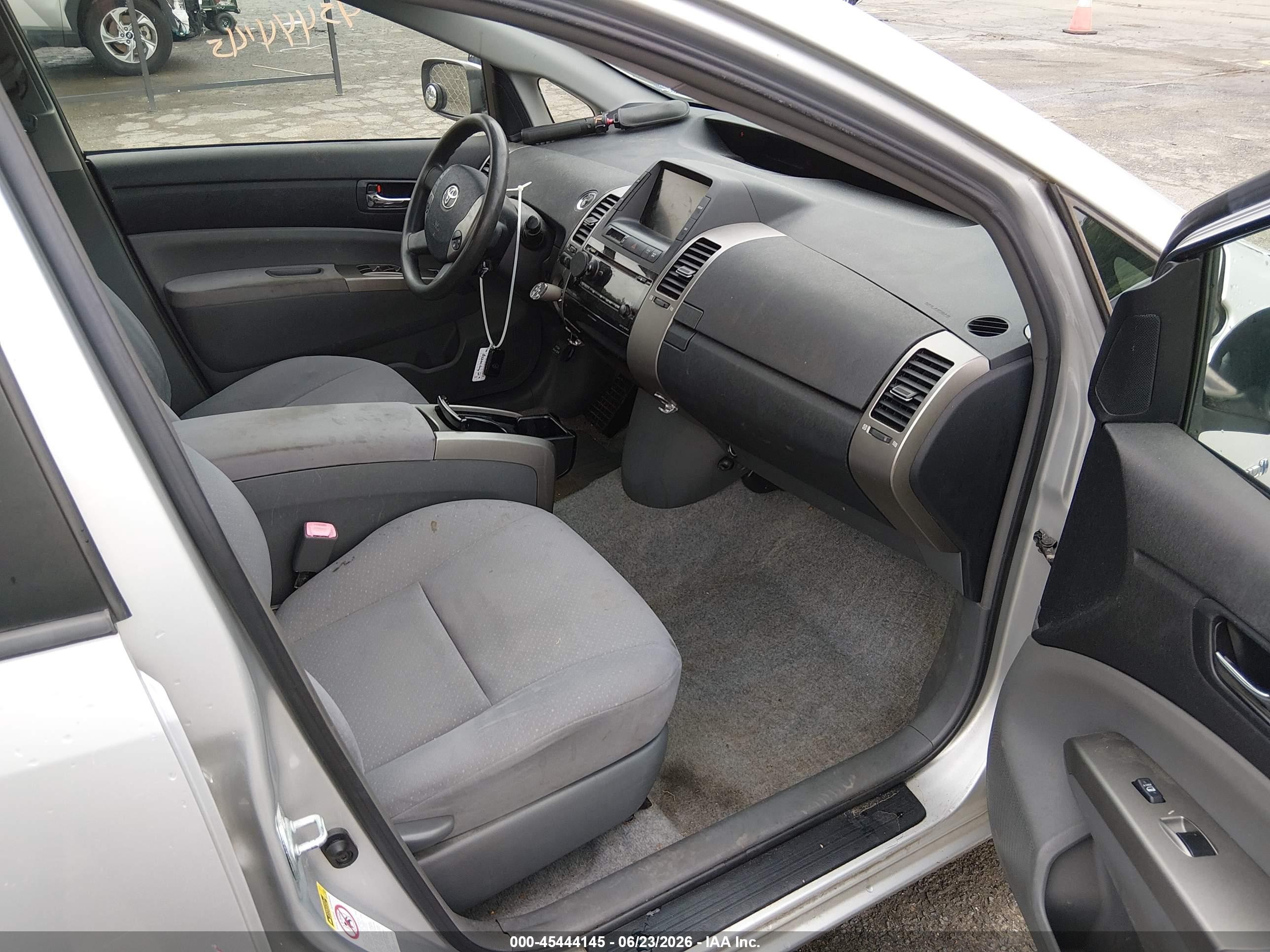 2009 Toyota Prius   Silver vin: JTDKB20U493482792