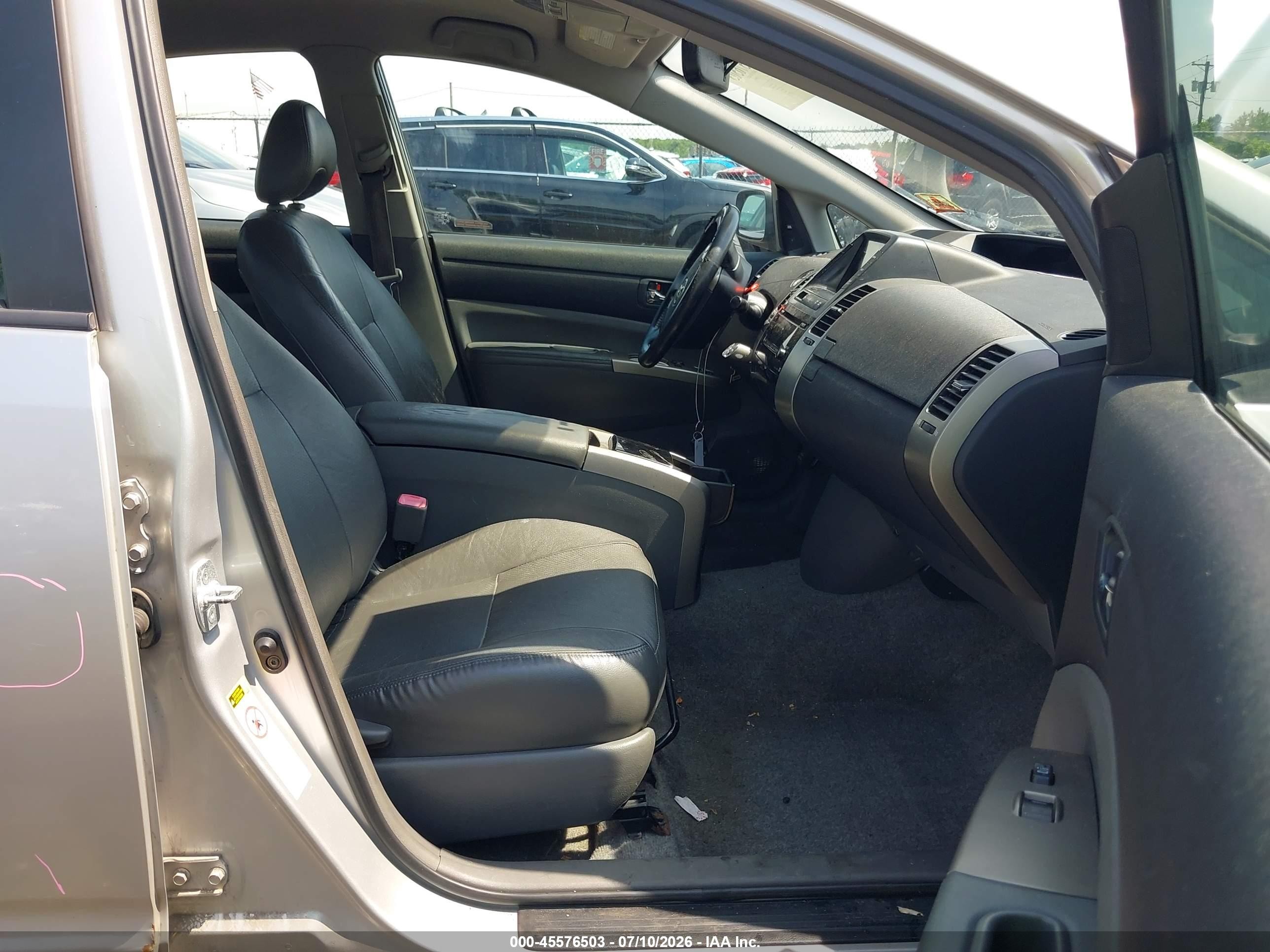 2009 Toyota Prius   Silver vin: JTDKB20U493525513
