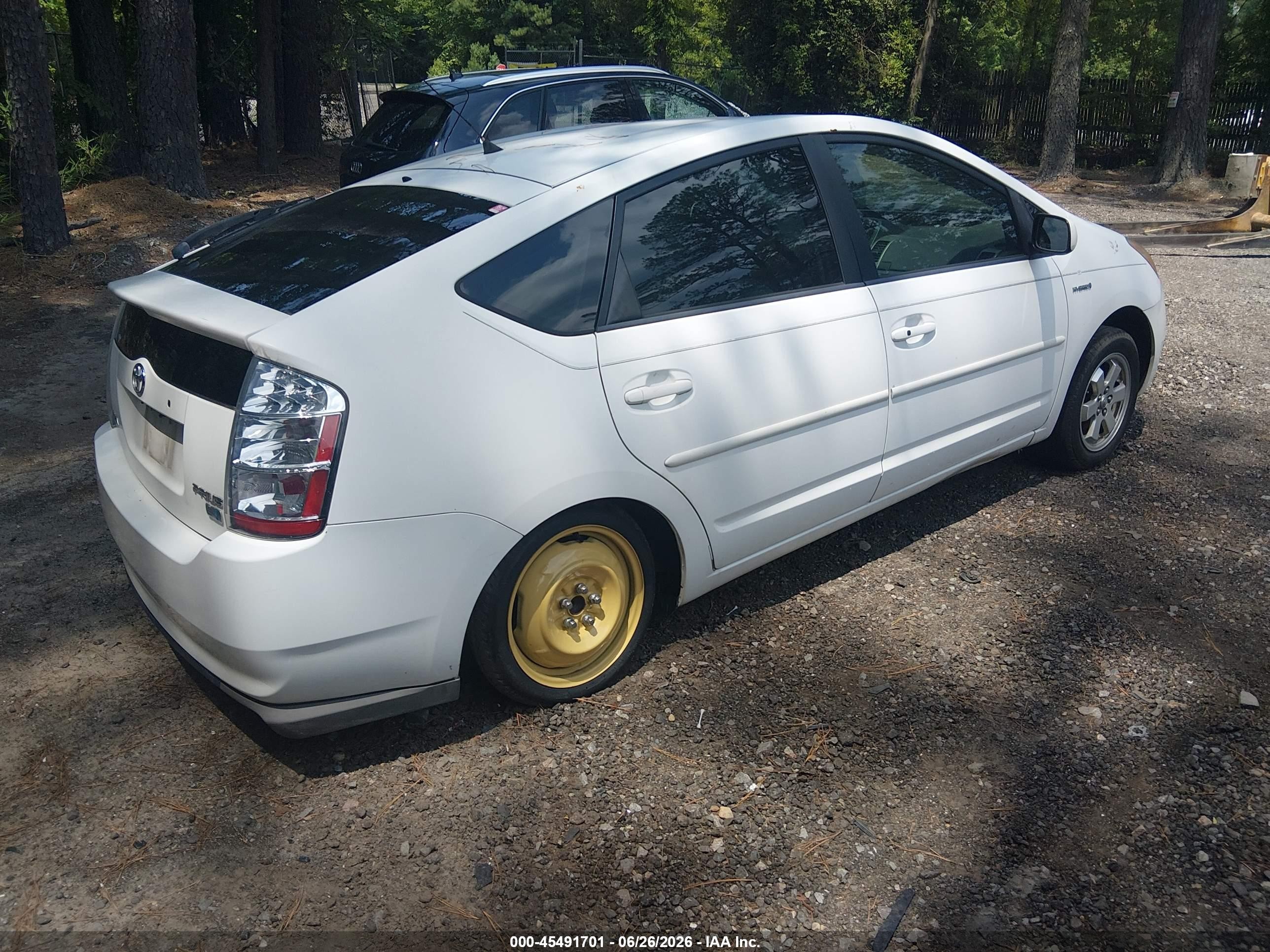 2009 Toyota Prius   White vin: JTDKB20U497824959