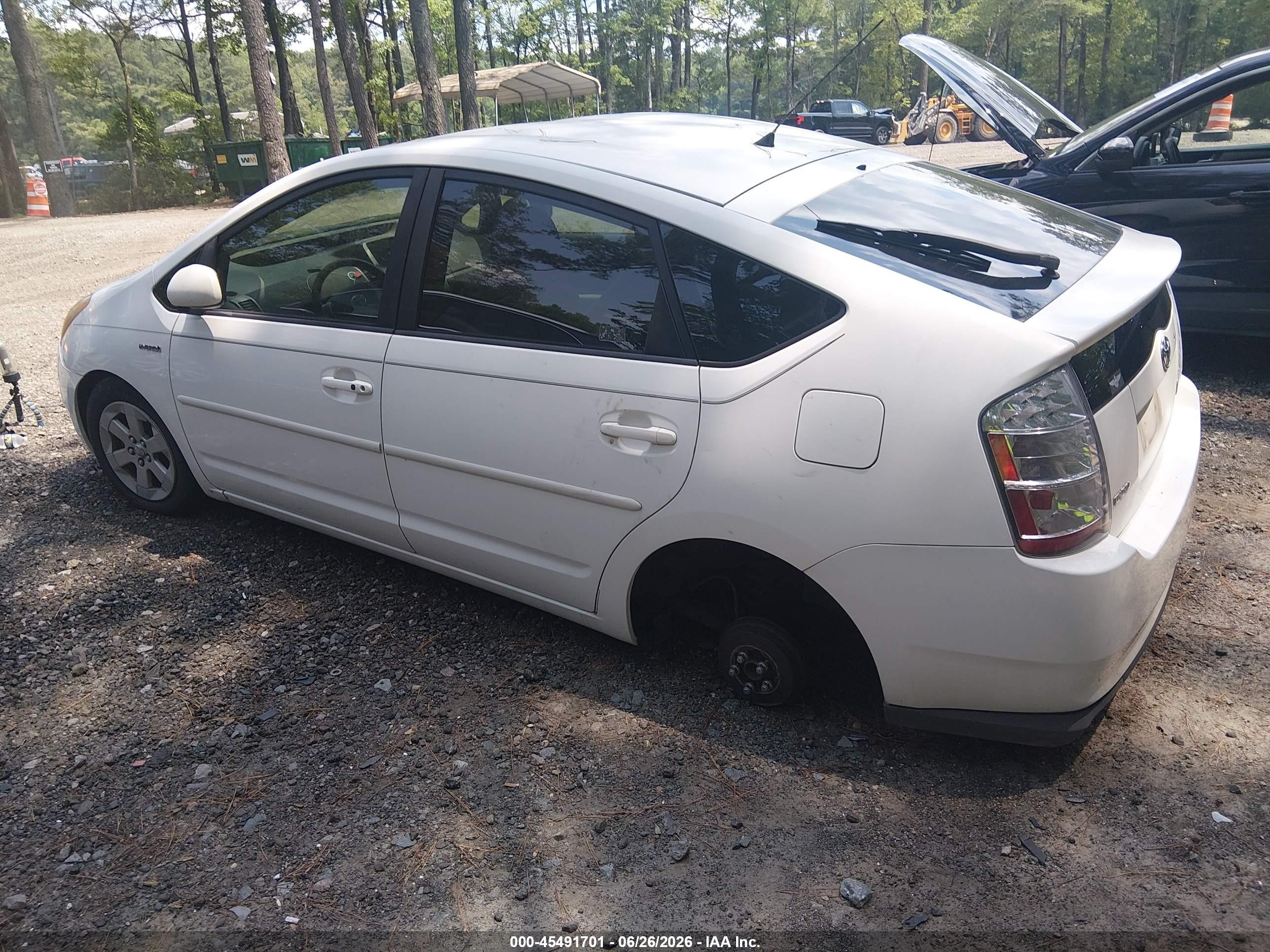 2009 Toyota Prius   White vin: JTDKB20U497824959