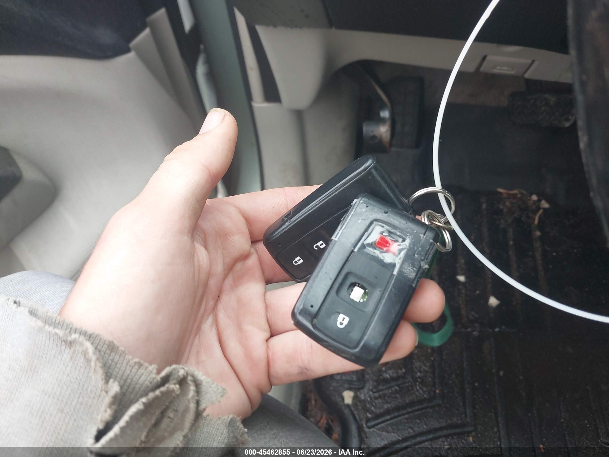 2009 Toyota Prius   Зеленый vin: JTDKB20U497827344