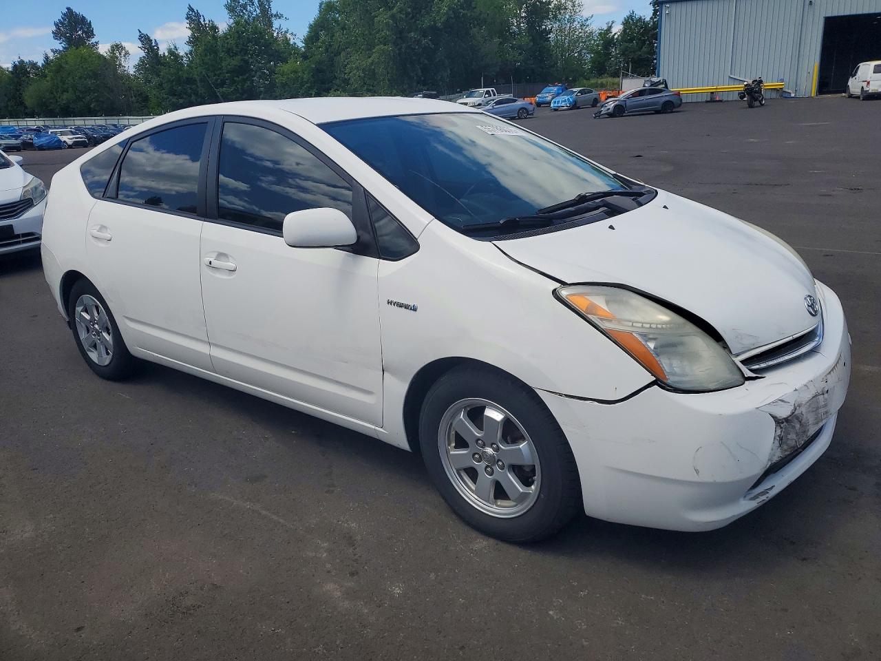 2009 Toyota Prius Base White vin: JTDKB20U497837985