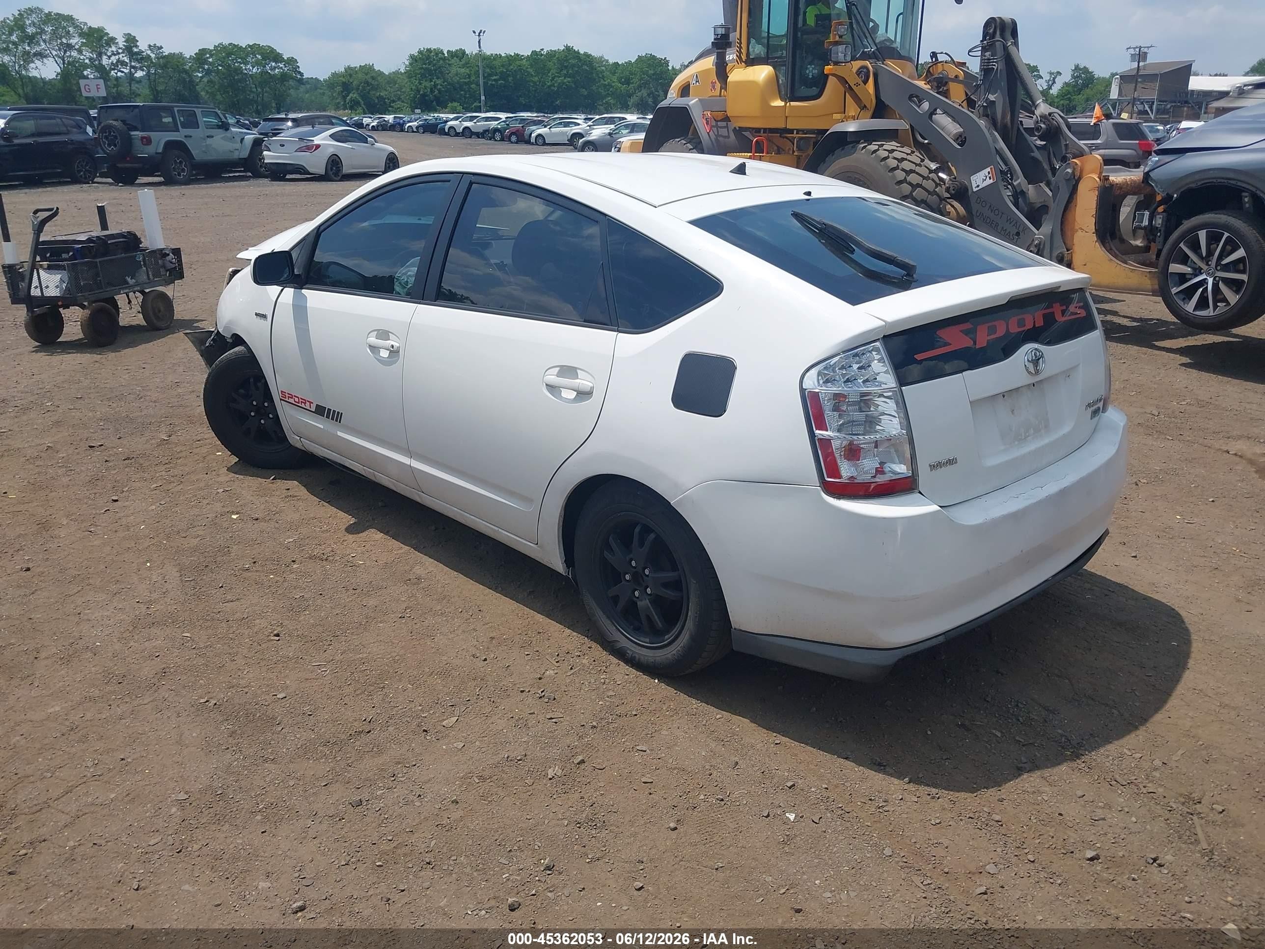 2009 Toyota Prius   White vin: JTDKB20U497865687