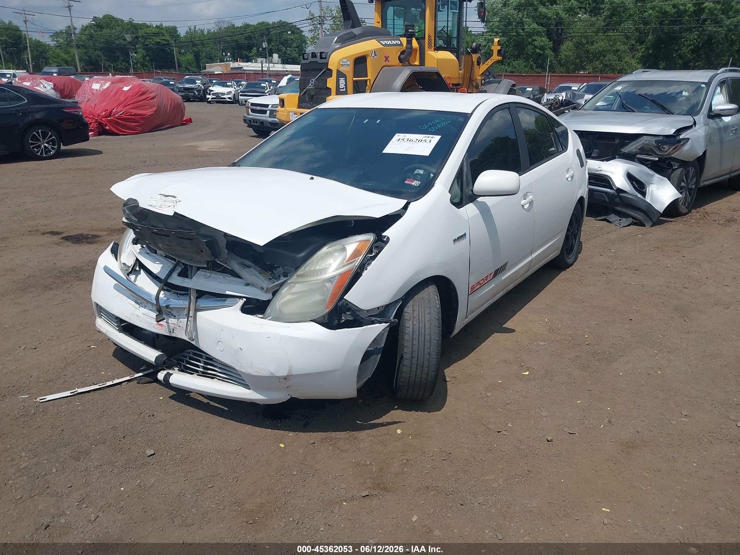 2009 Toyota Prius   White vin: JTDKB20U497865687