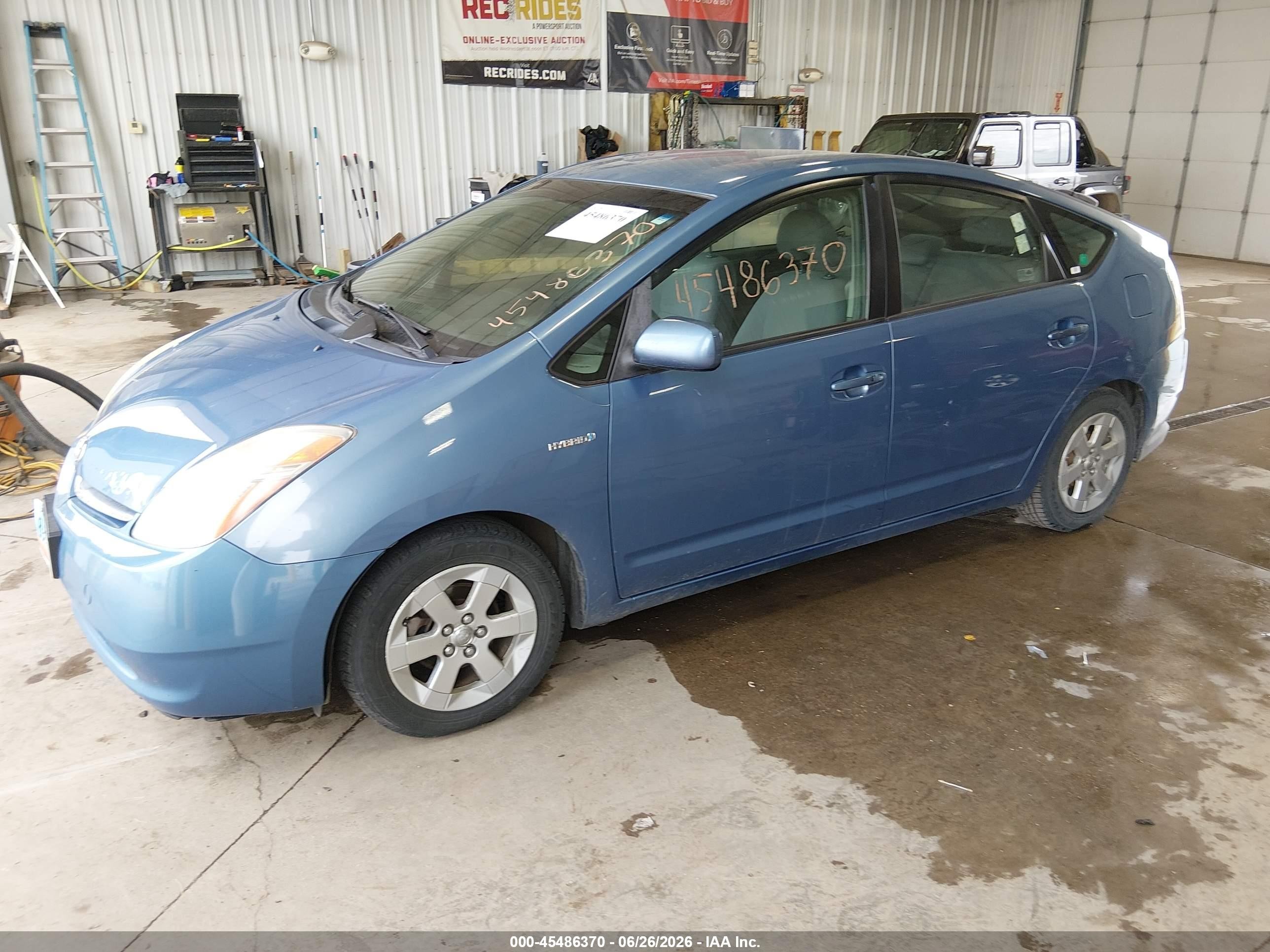 2009 Toyota Prius   Blue vin: JTDKB20U497874681