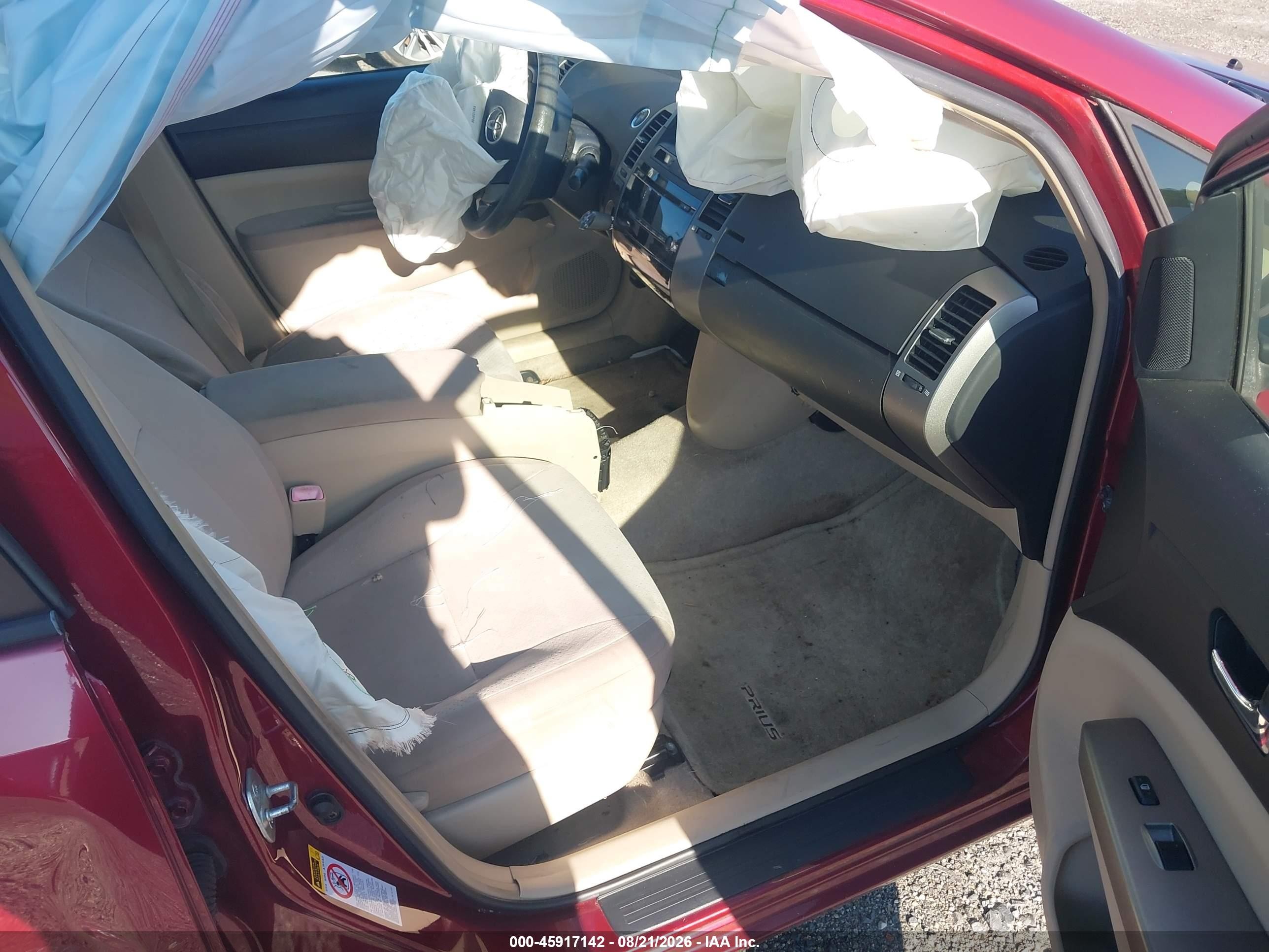 2004 Toyota Prius   Red vin: JTDKB20U540084047