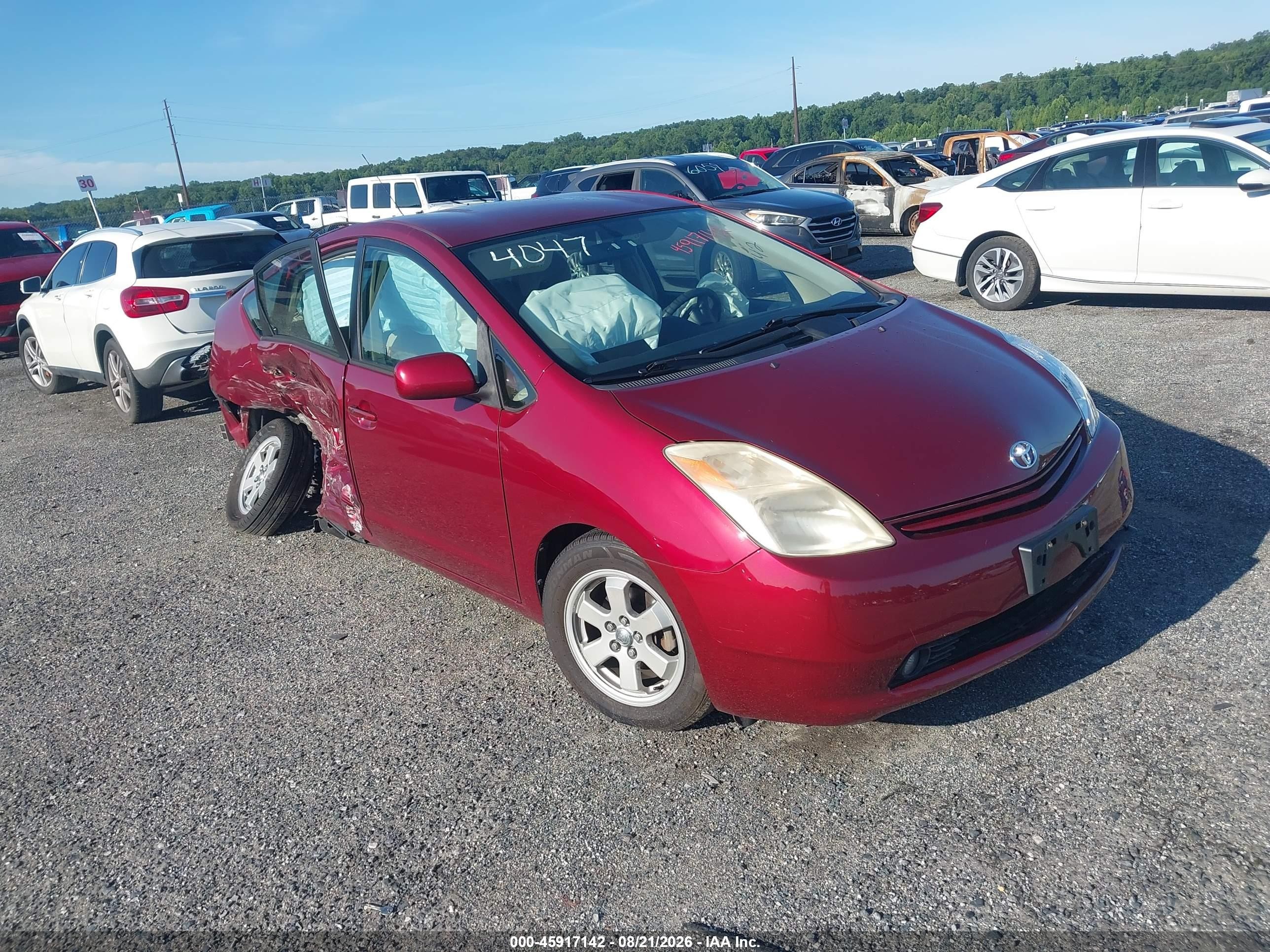 2004 Toyota Prius   Red vin: JTDKB20U540084047