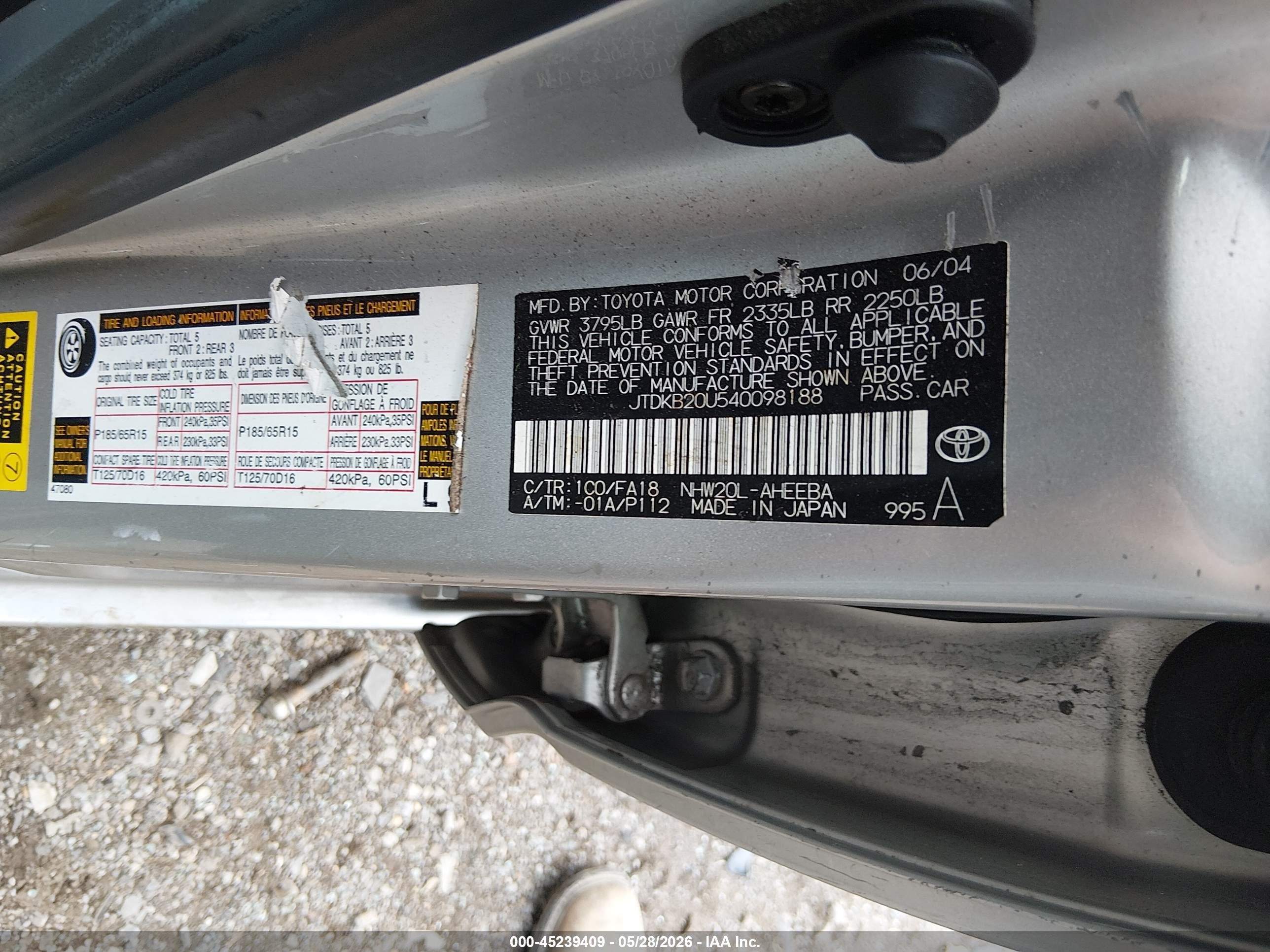 2004 Toyota Prius   Silver vin: JTDKB20U540098188