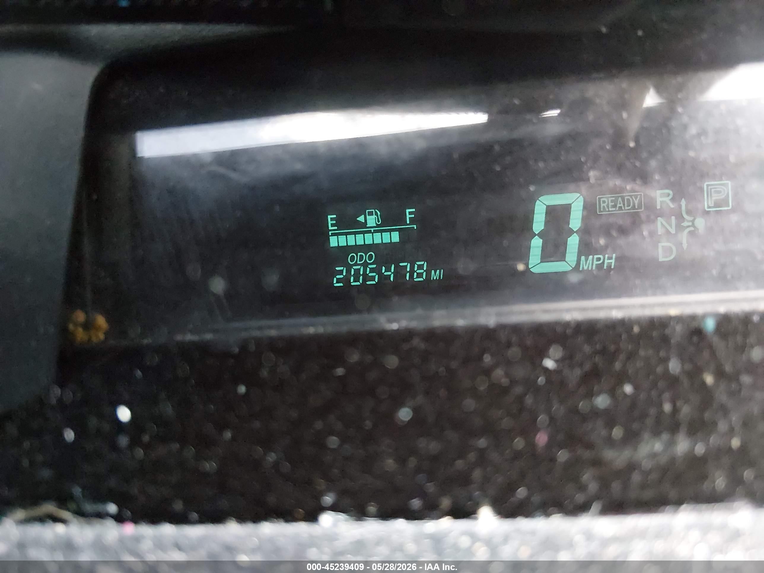 2004 Toyota Prius   Silver vin: JTDKB20U540098188