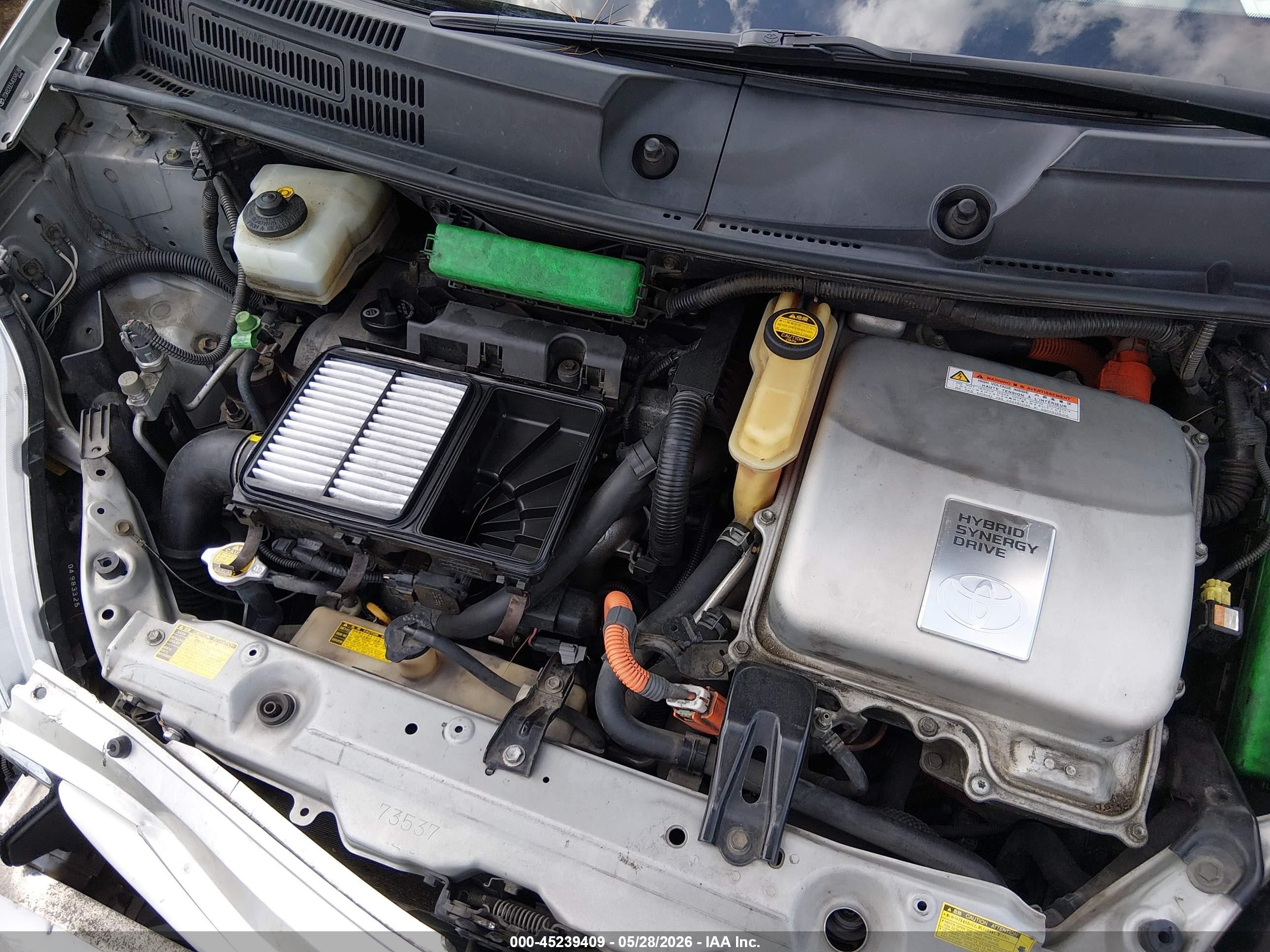 2004 Toyota Prius   Silver vin: JTDKB20U540098188