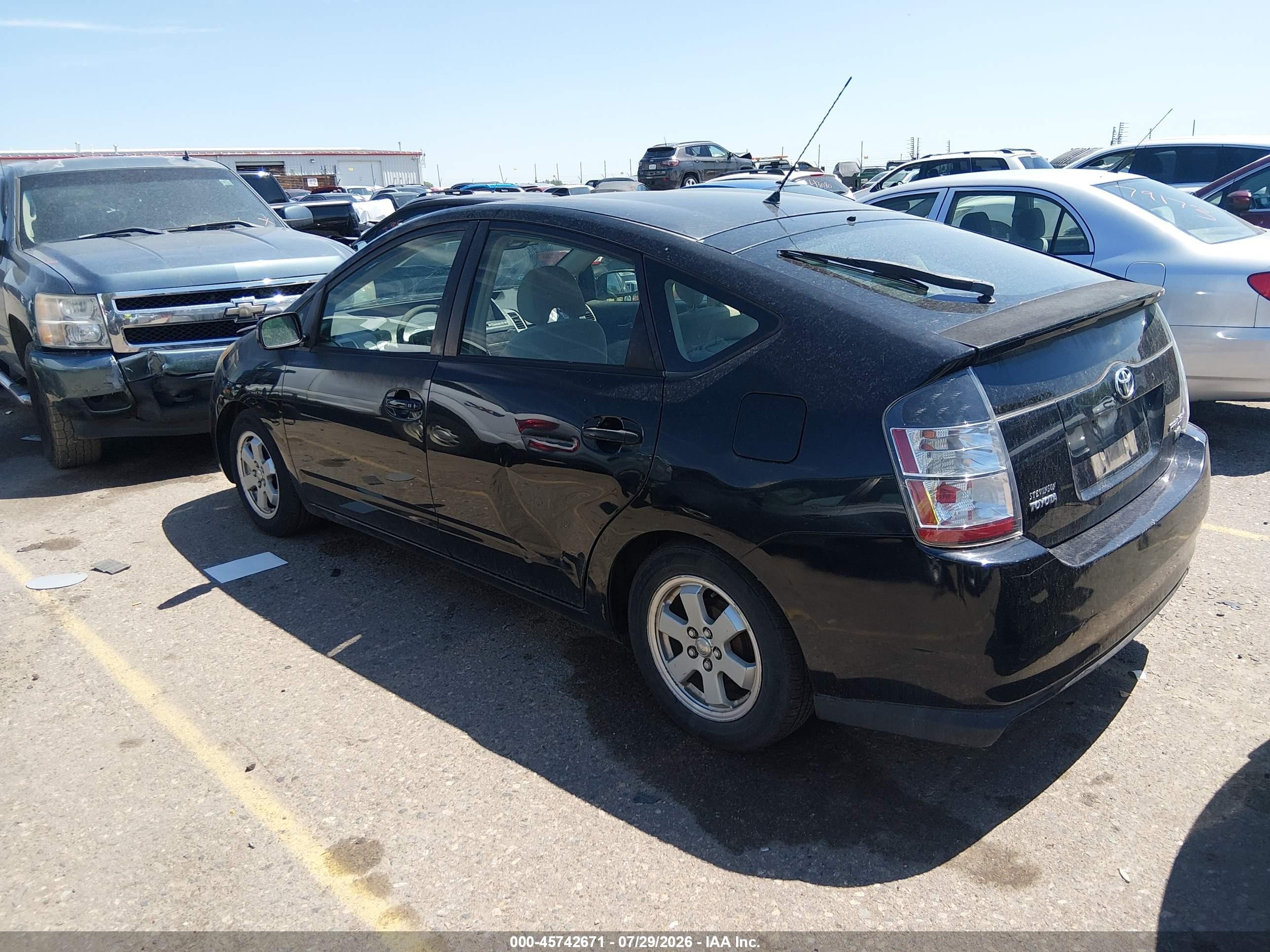 2005 Toyota Prius   Black vin: JTDKB20U553028366