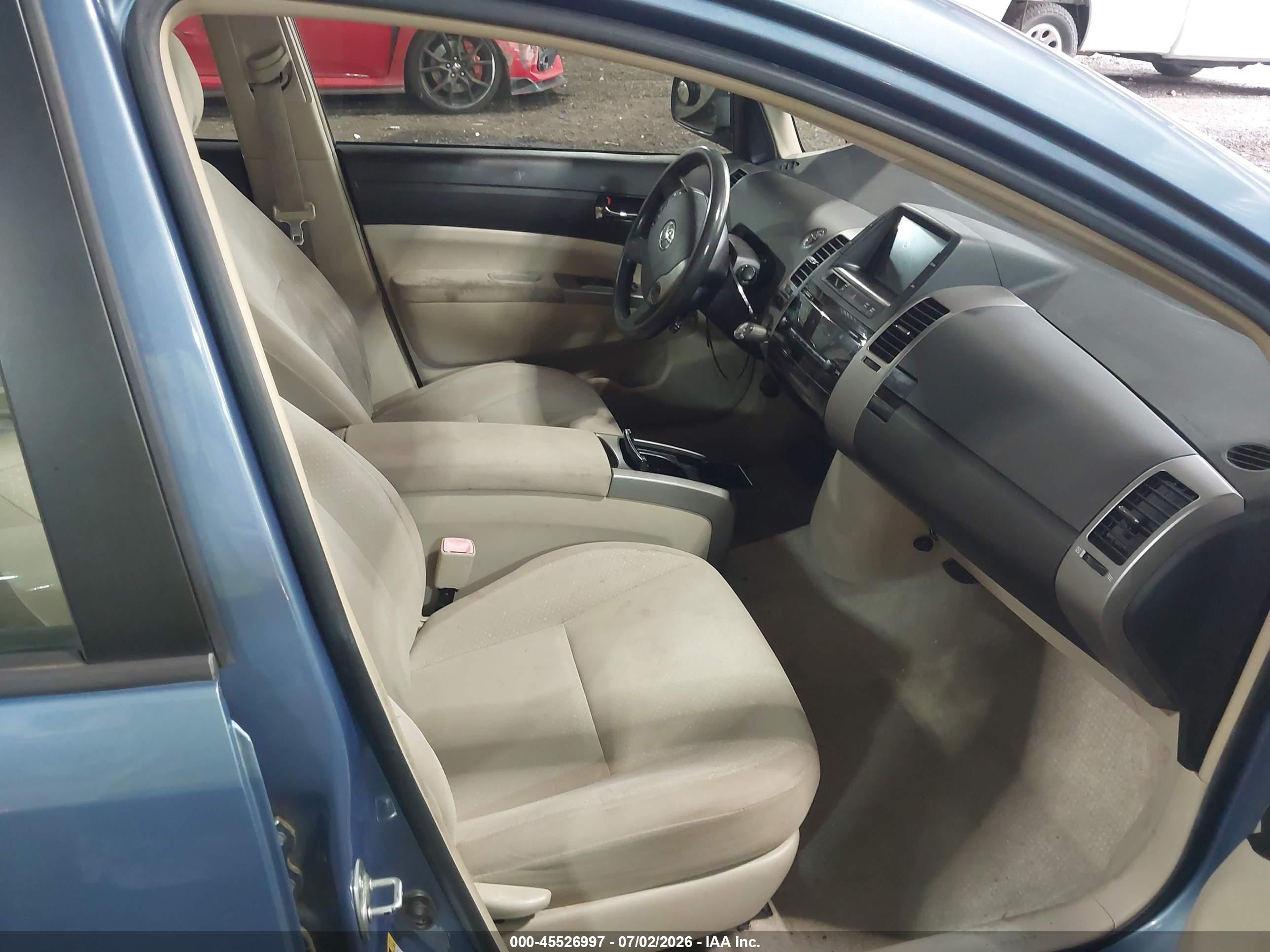 2005 Toyota Prius   Light Blue vin: JTDKB20U553033387