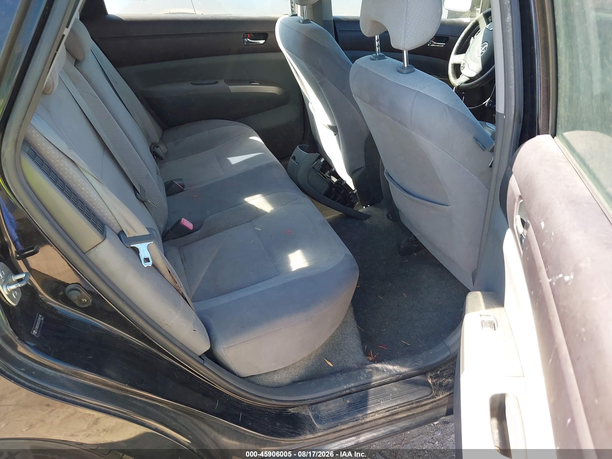 2005 Toyota Prius   Черный vin: JTDKB20U553049198