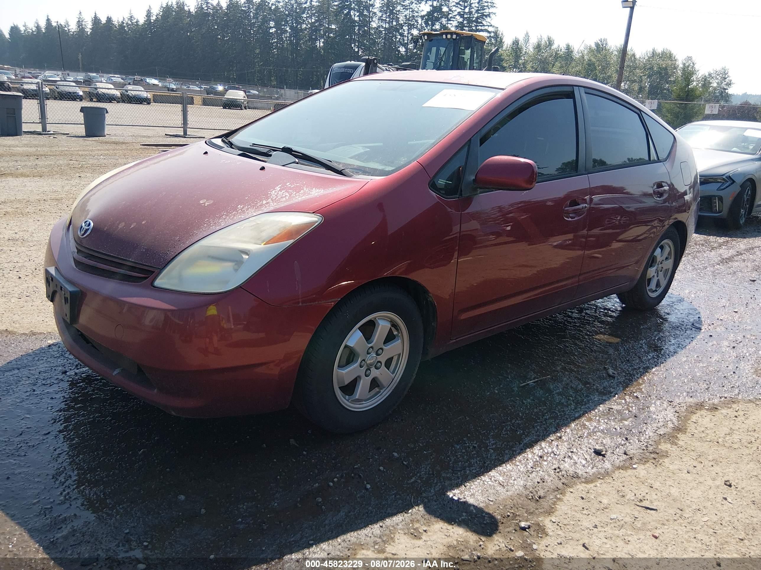 2005 Toyota Prius   Red vin: JTDKB20U553083609