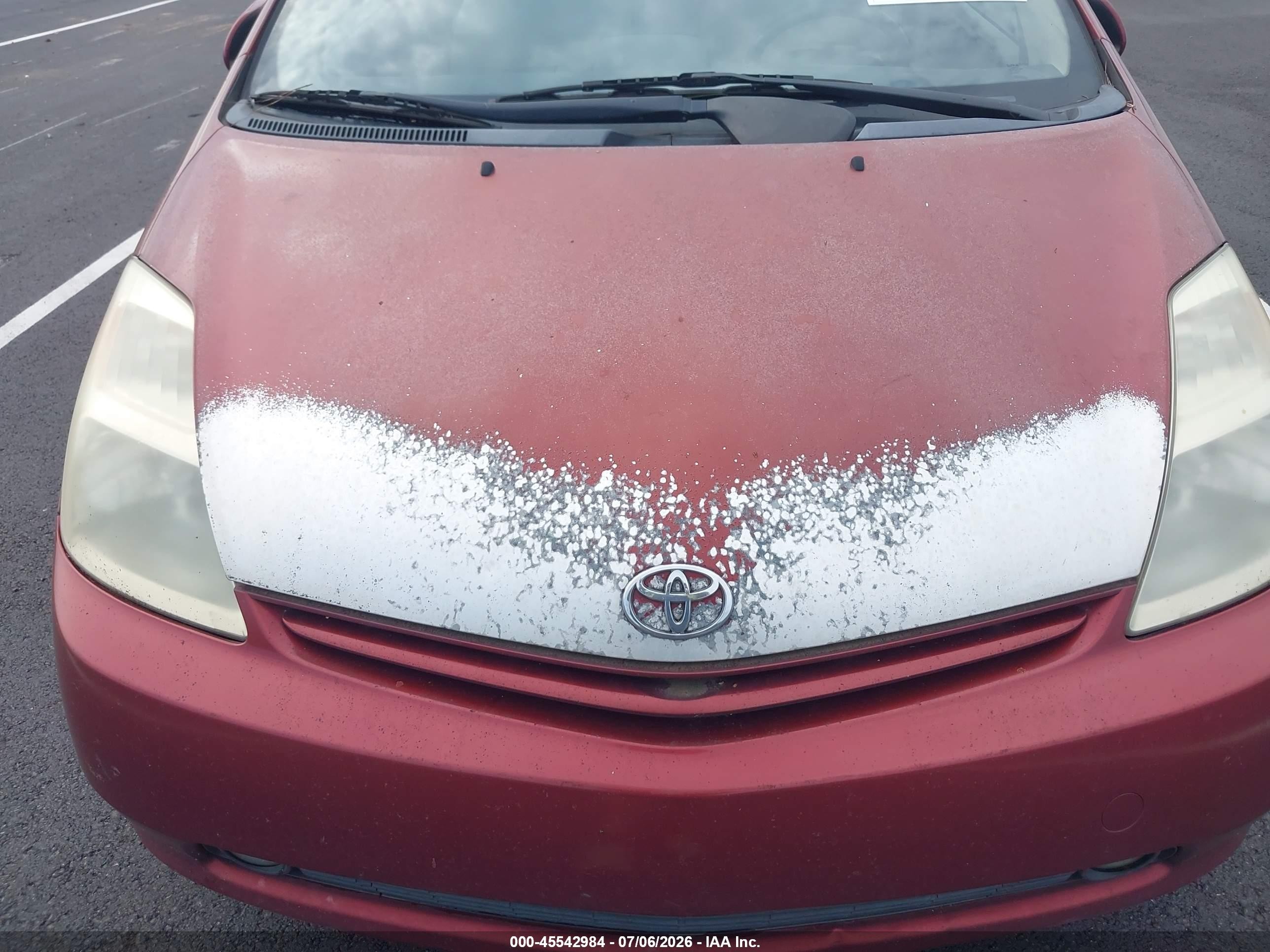 2005 Toyota Prius   Red vin: JTDKB20U553103728