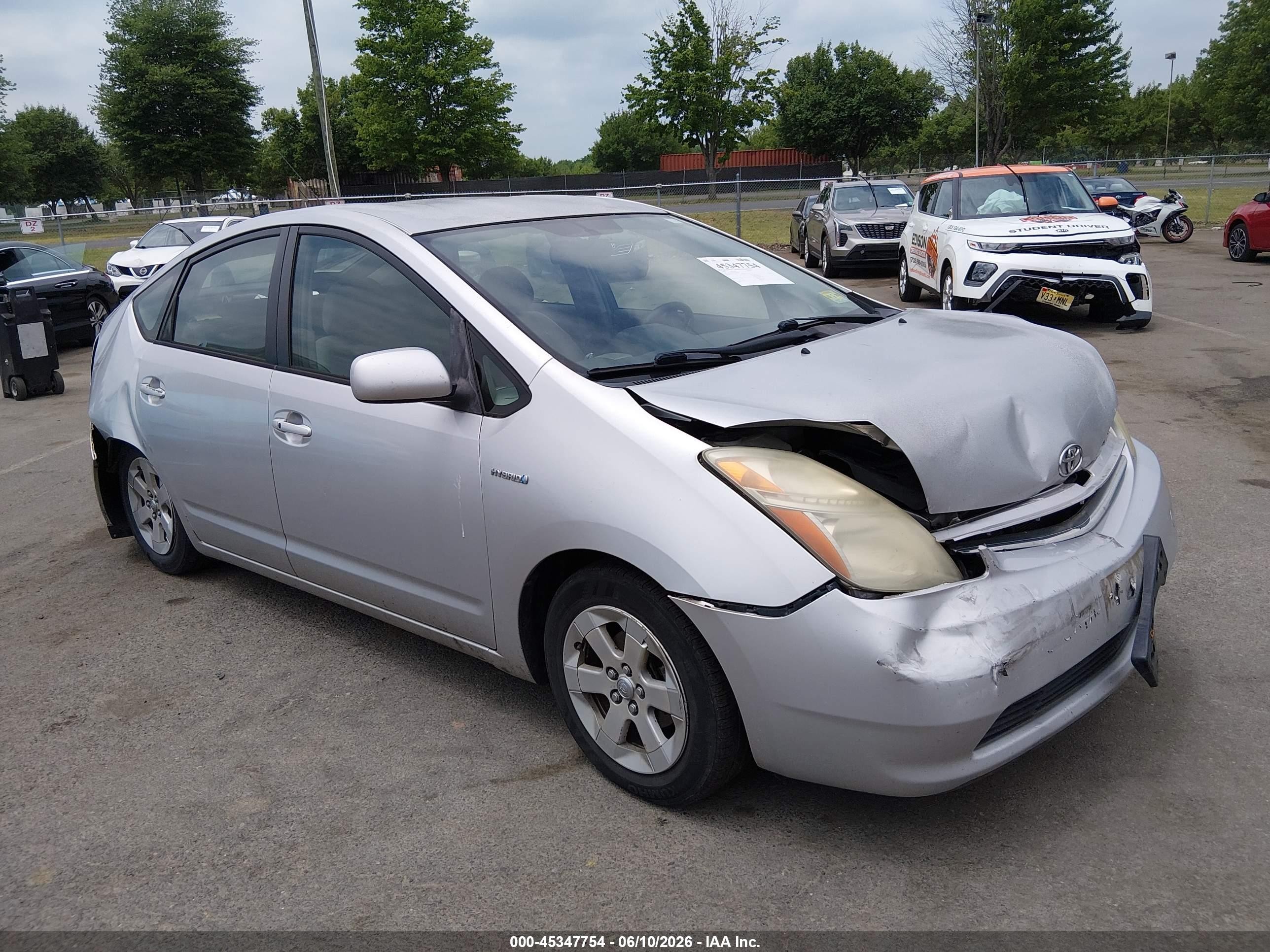 2006 Toyota Prius   Silver vin: JTDKB20U563139100