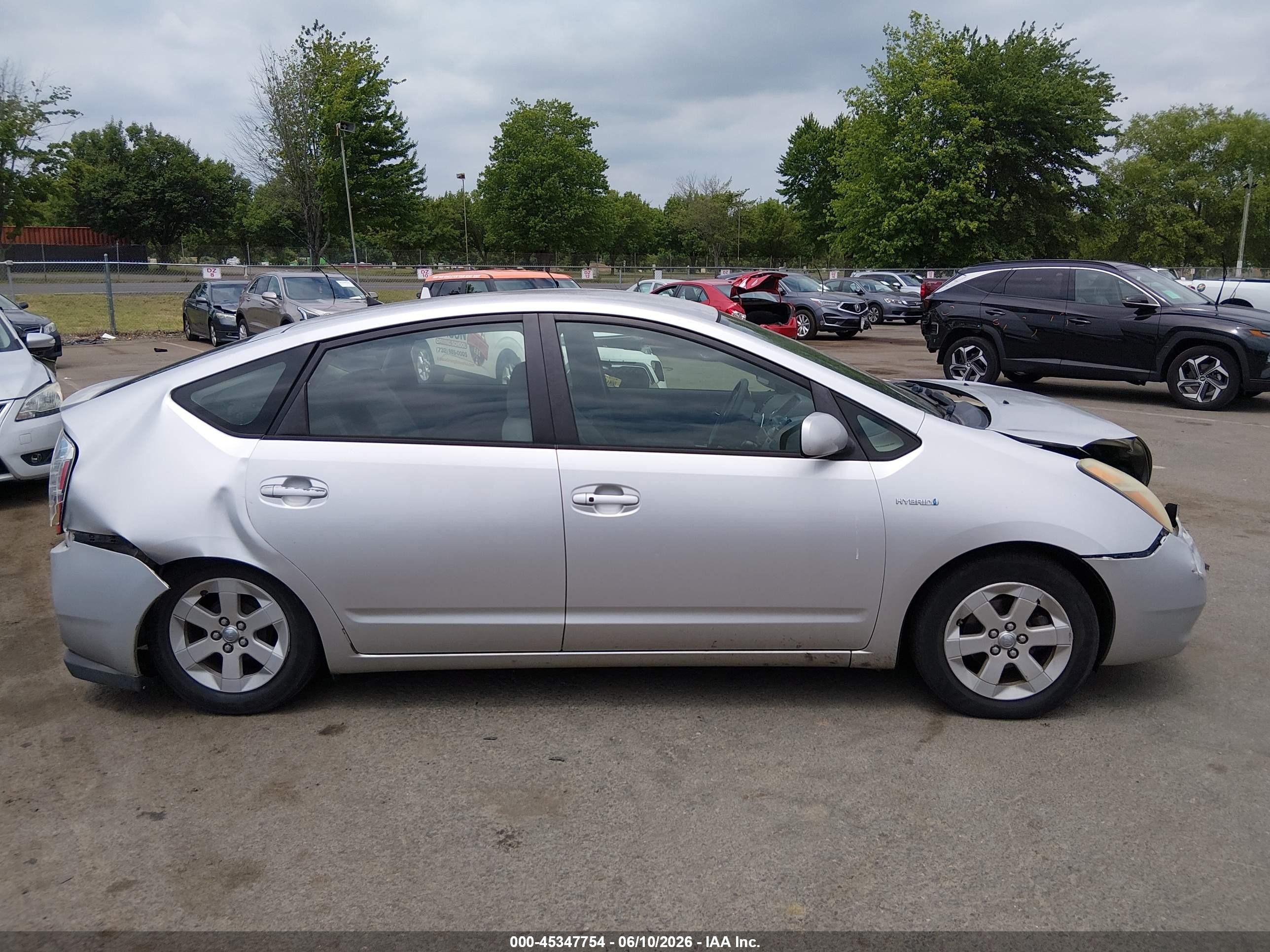 2006 Toyota Prius   Silver vin: JTDKB20U563139100