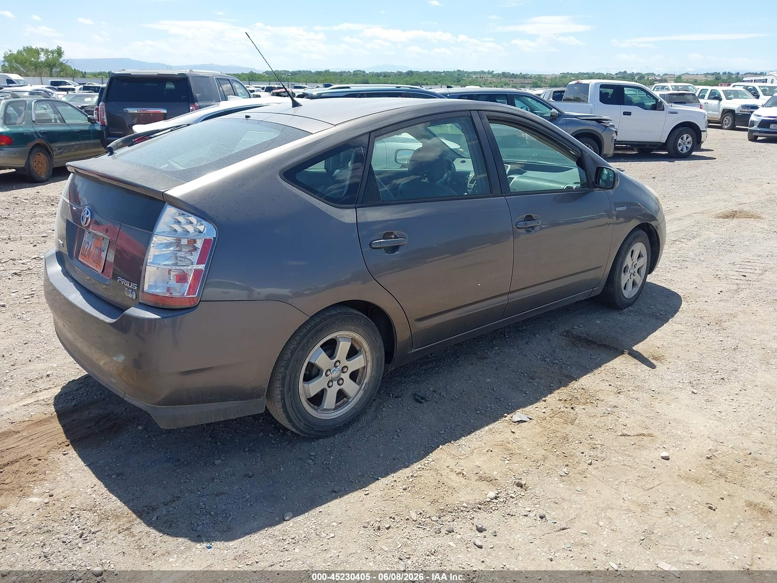 2006 Toyota Prius   Gray vin: JTDKB20U563194453