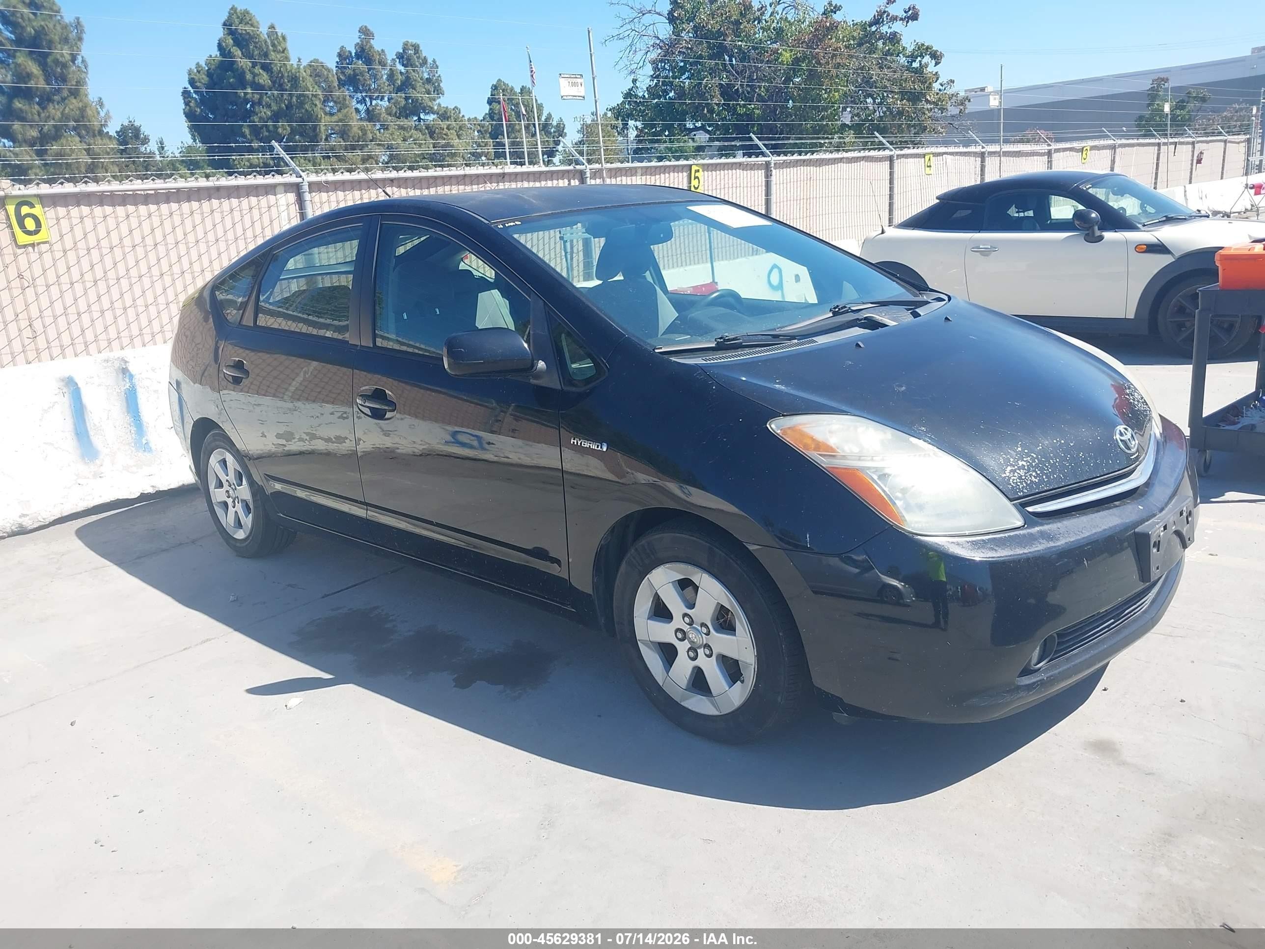 2006 Toyota Prius   Black vin: JTDKB20U563199894