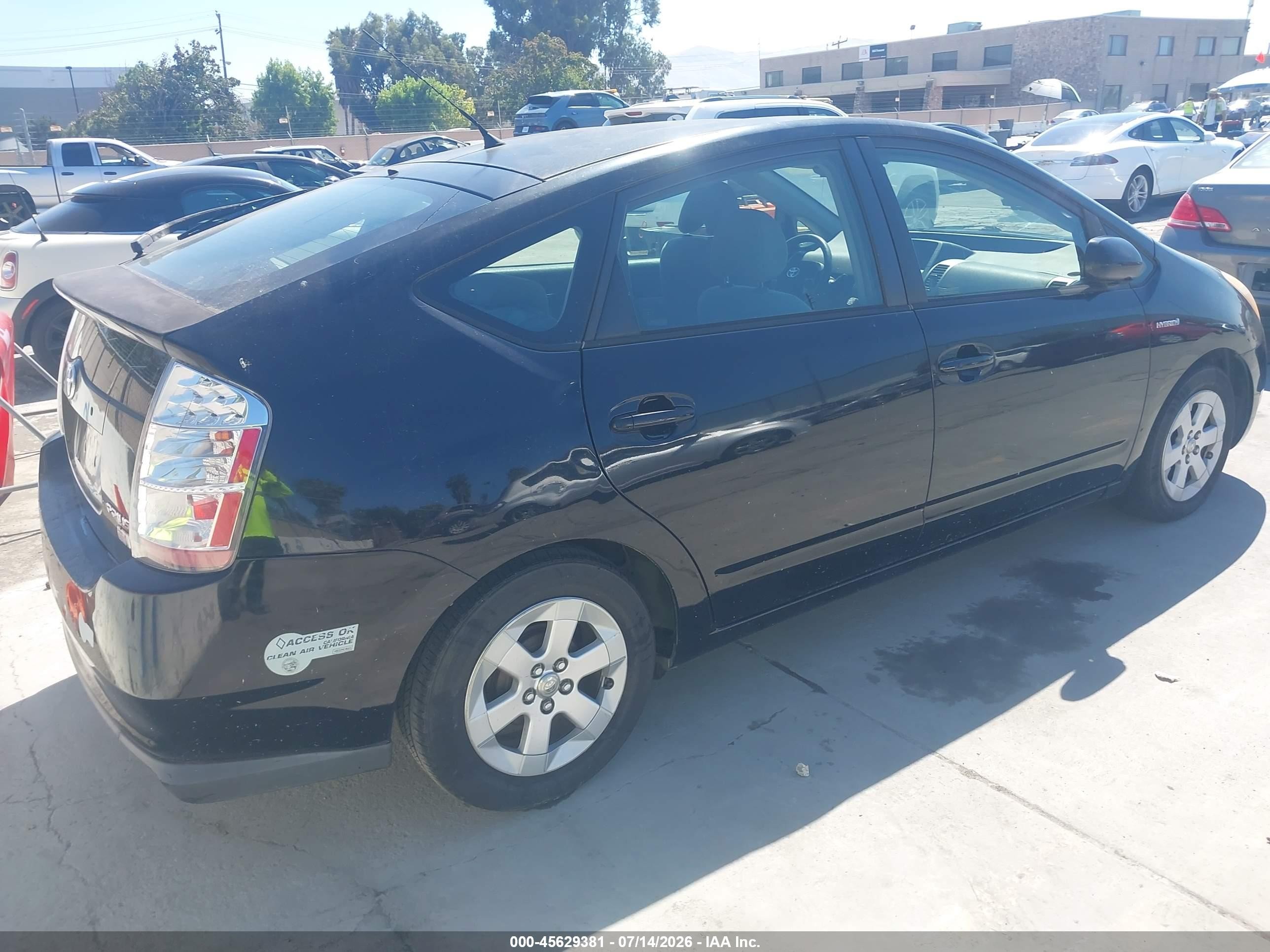 2006 Toyota Prius   Black vin: JTDKB20U563199894